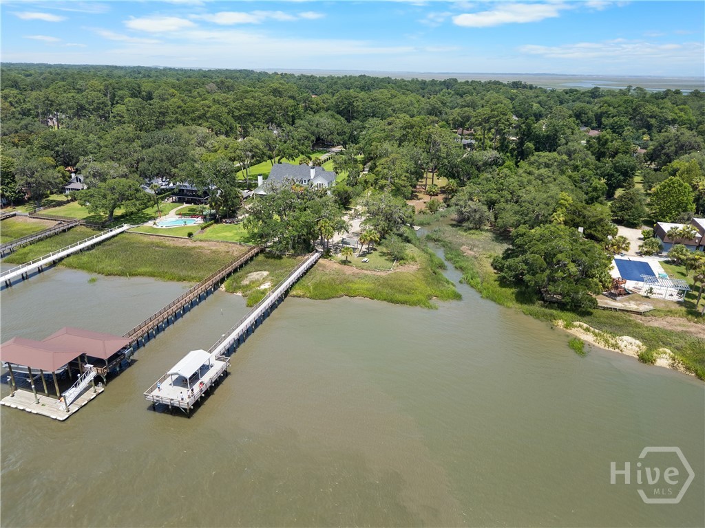 community dock