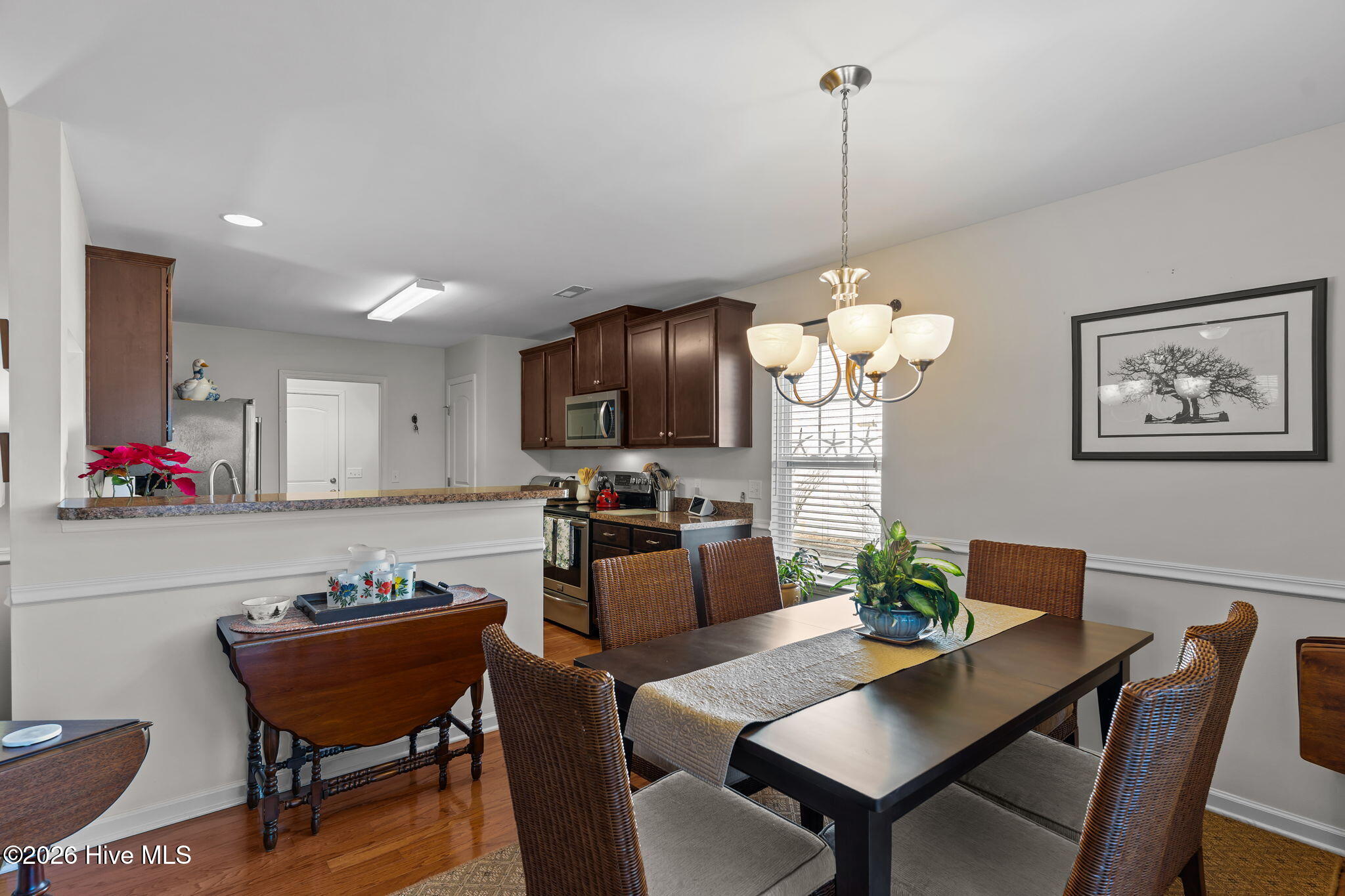 100552951 | Photo 13