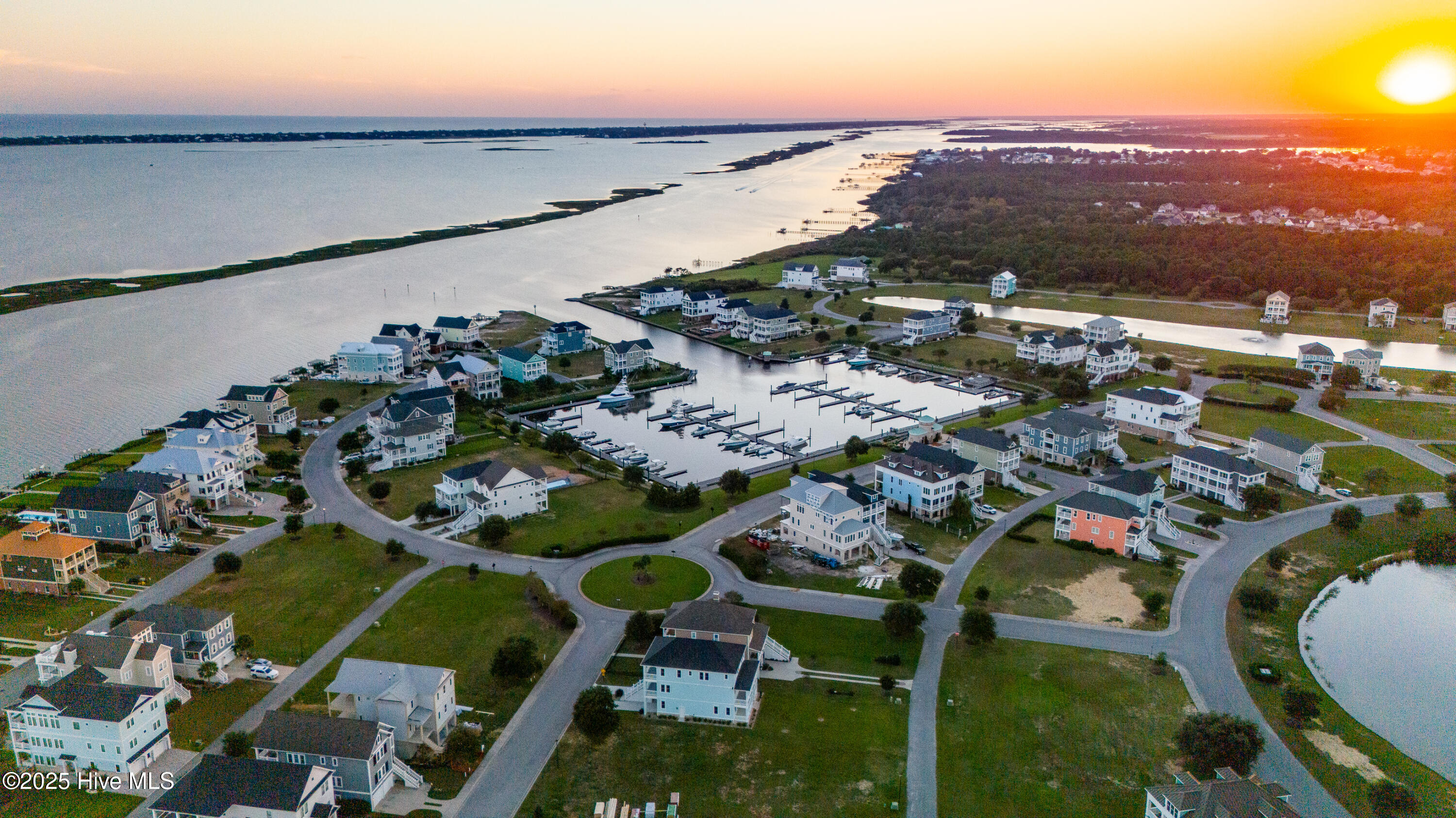 458 Kensington Place, Newport, NC, 28570