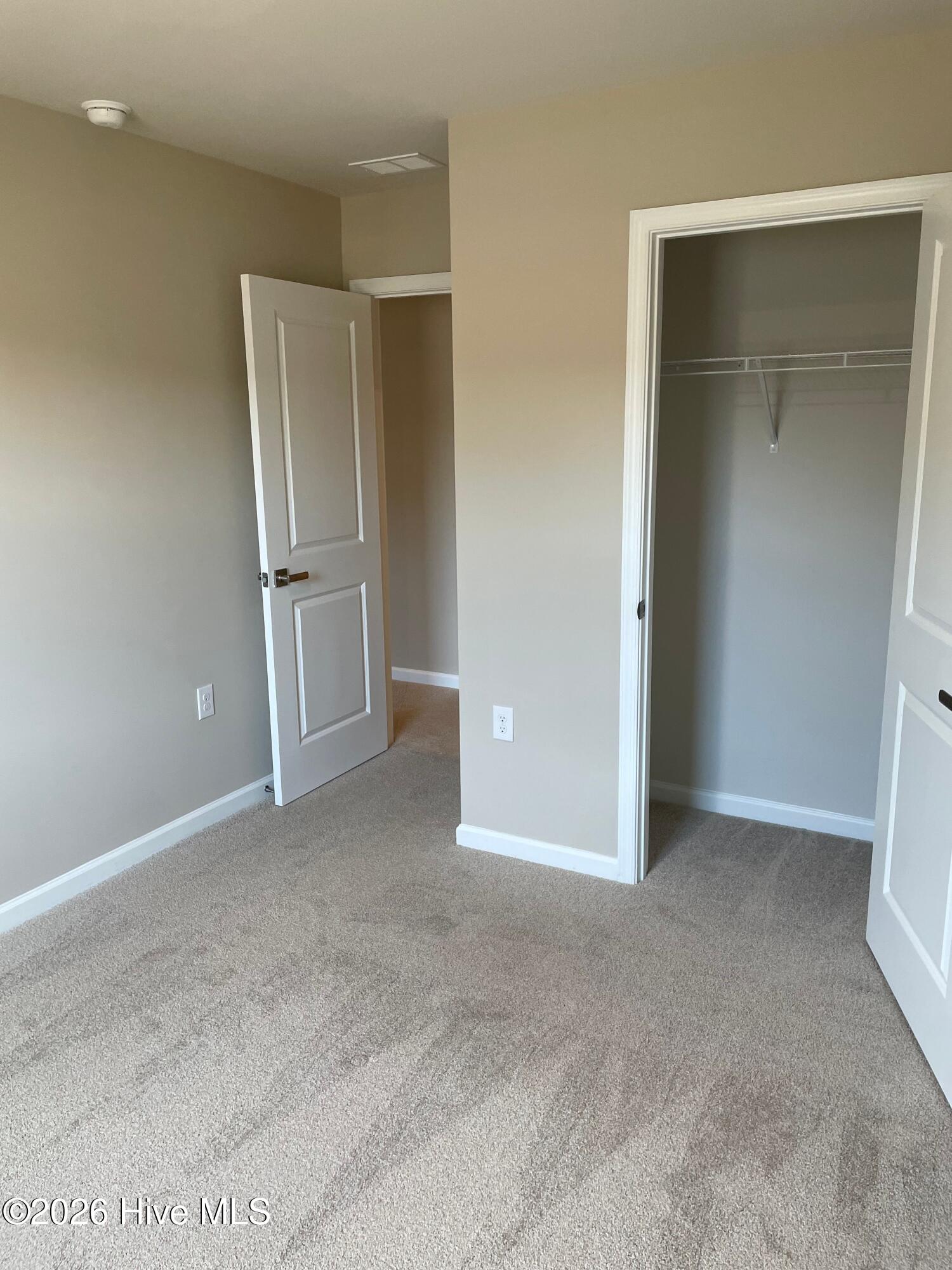 100559123 | Photo 30