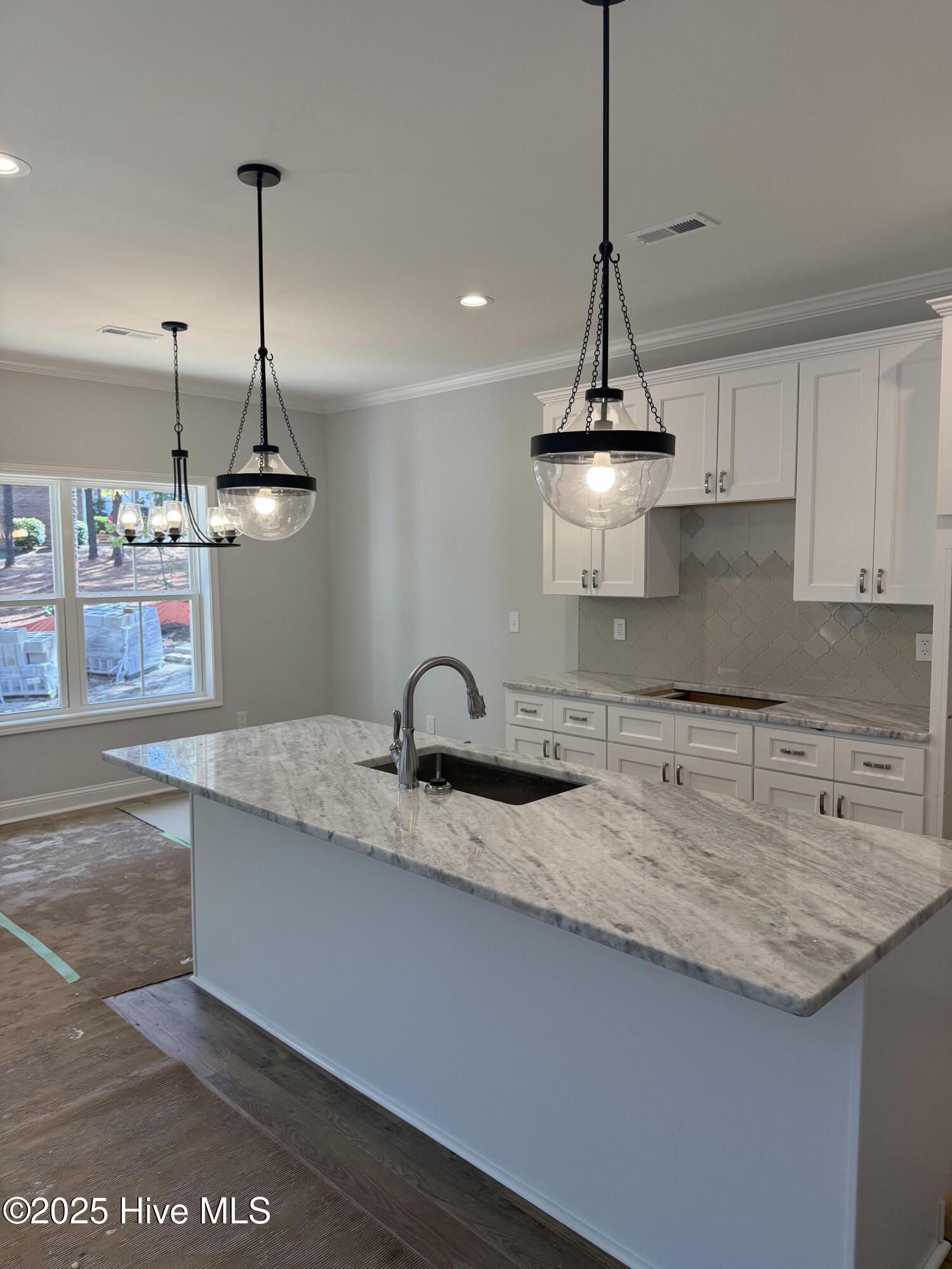 Homes for sale in West End, NC | 112 Callis Cir, West End, NC 27376 | MLS# 100506639