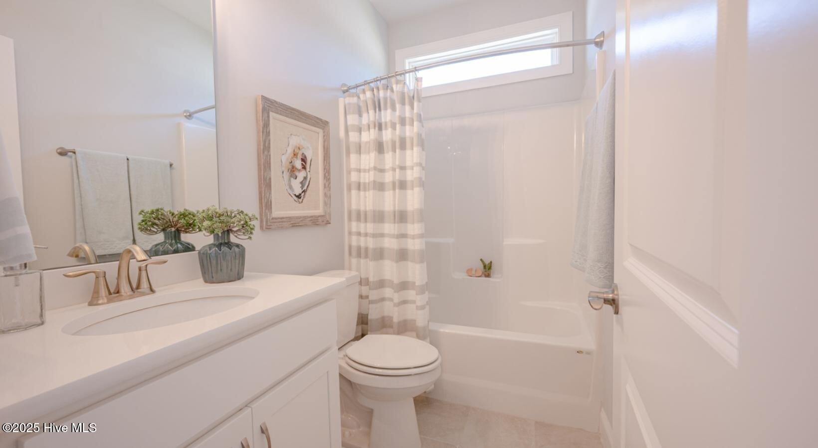 100484534 | Photo 17