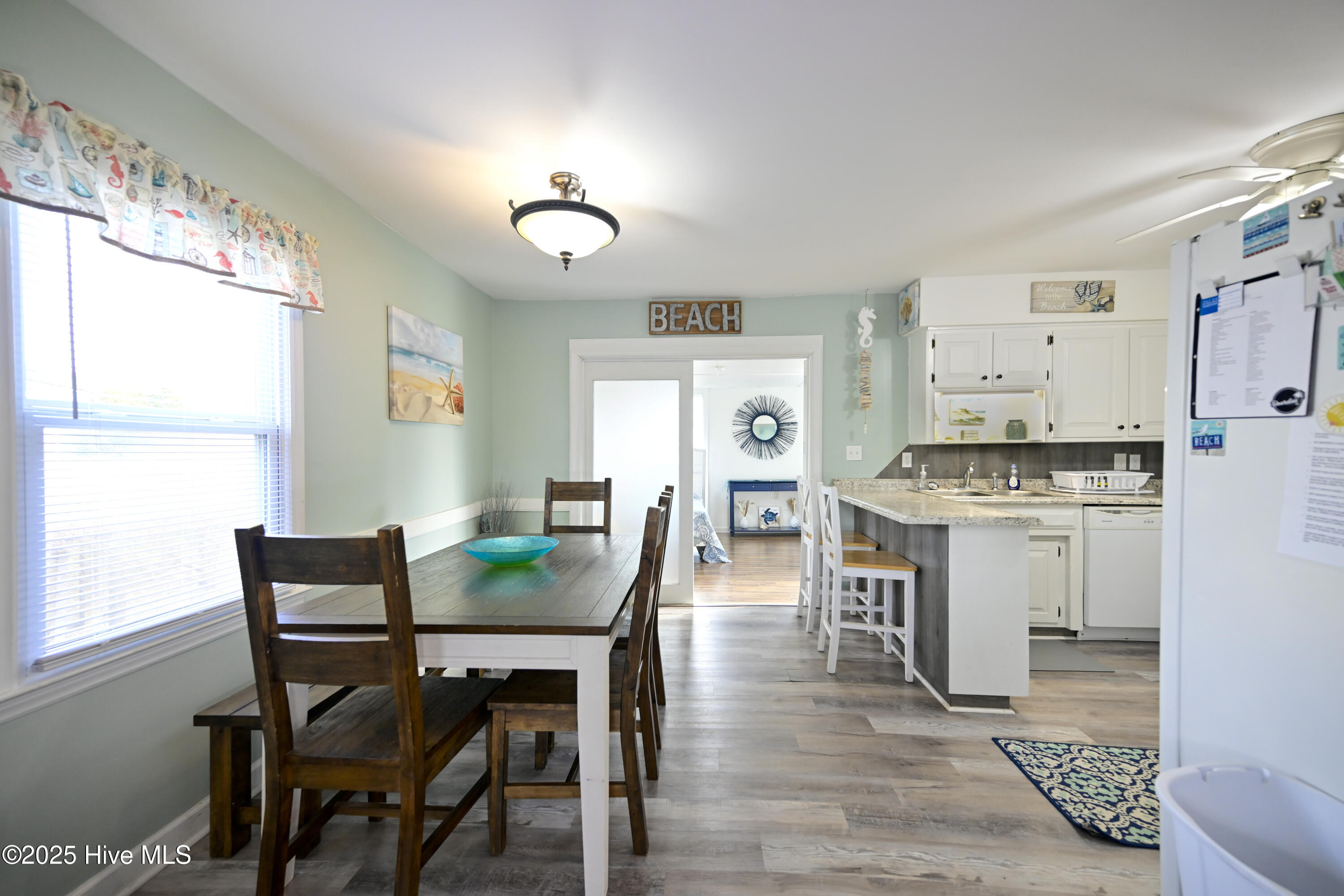 100495129 | Photo 17