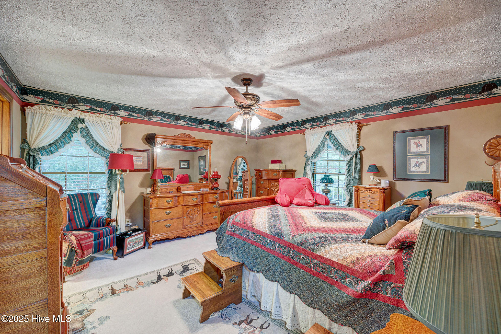 100553041 | Photo 25