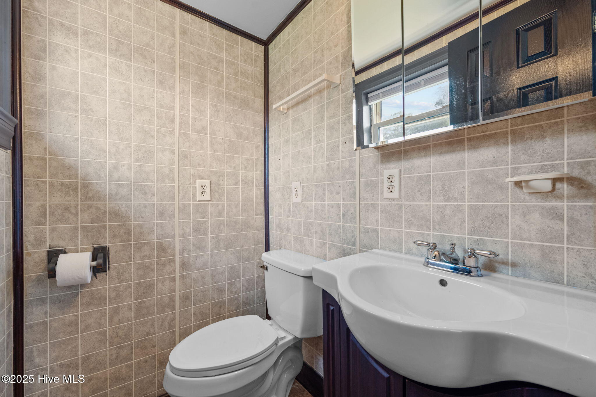 100534081 | Photo 27