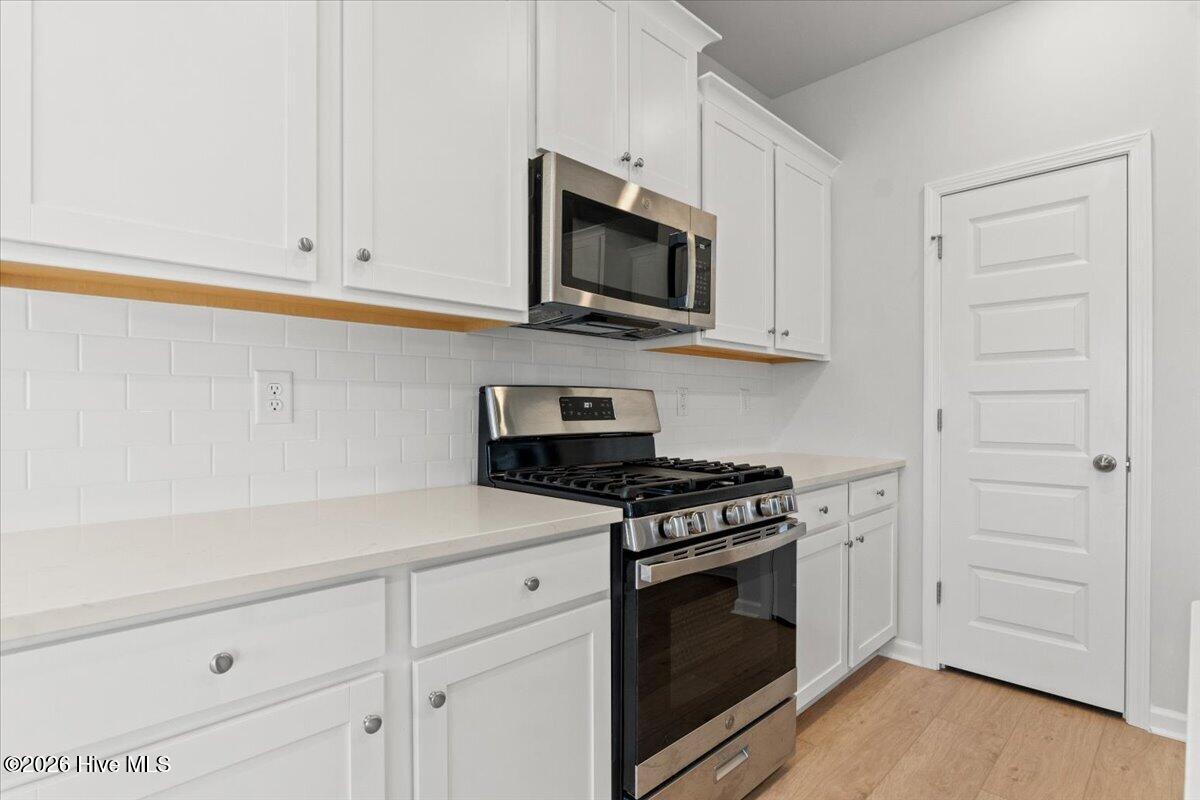 100567069 | Photo 16