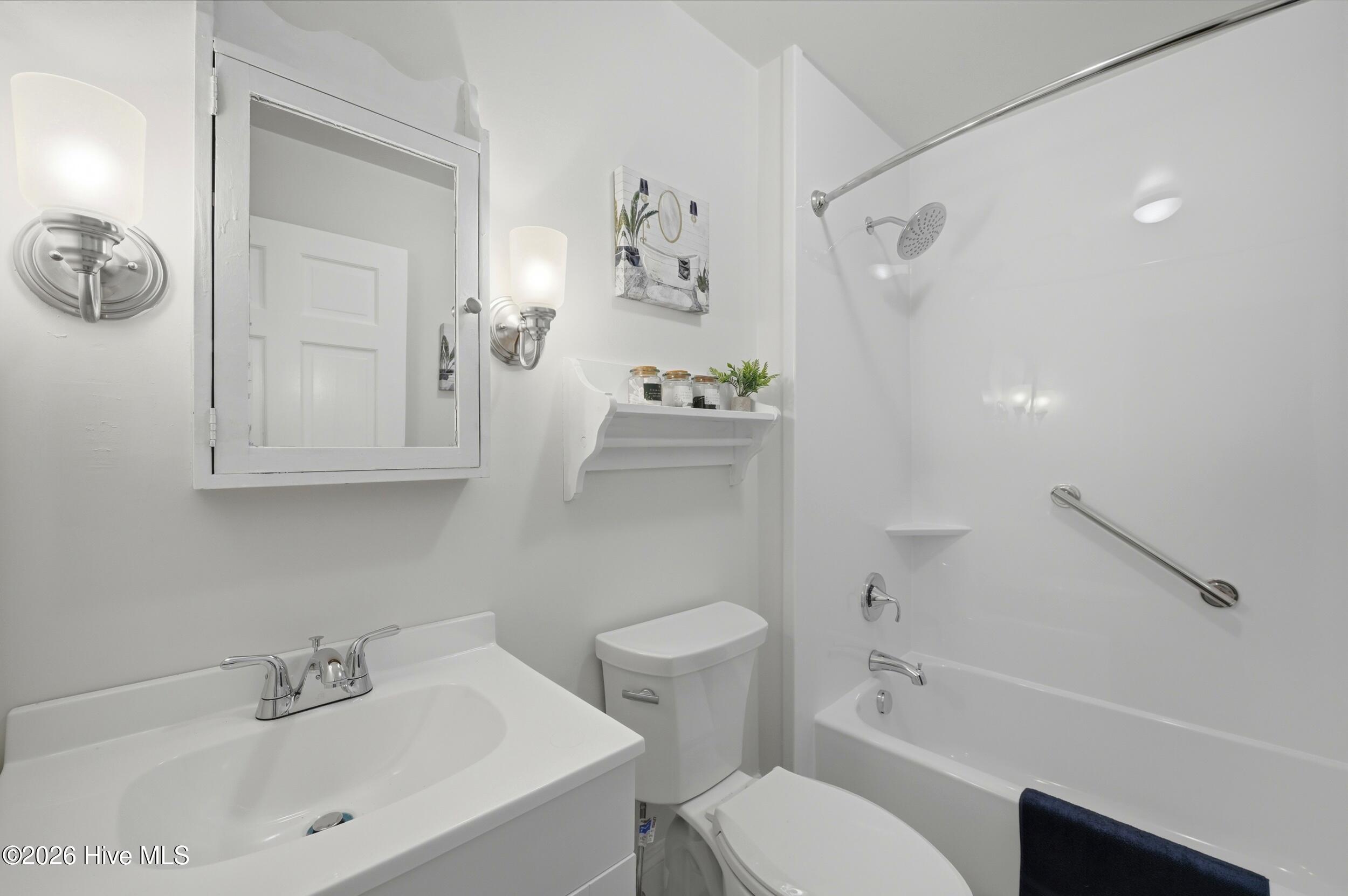 100555632 | Photo 29