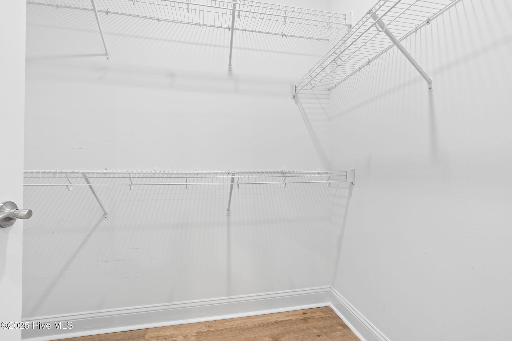 100544507 | Photo 31