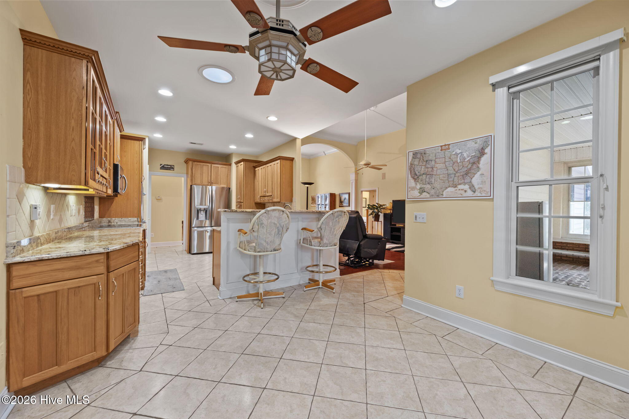 100552548 | Photo 11