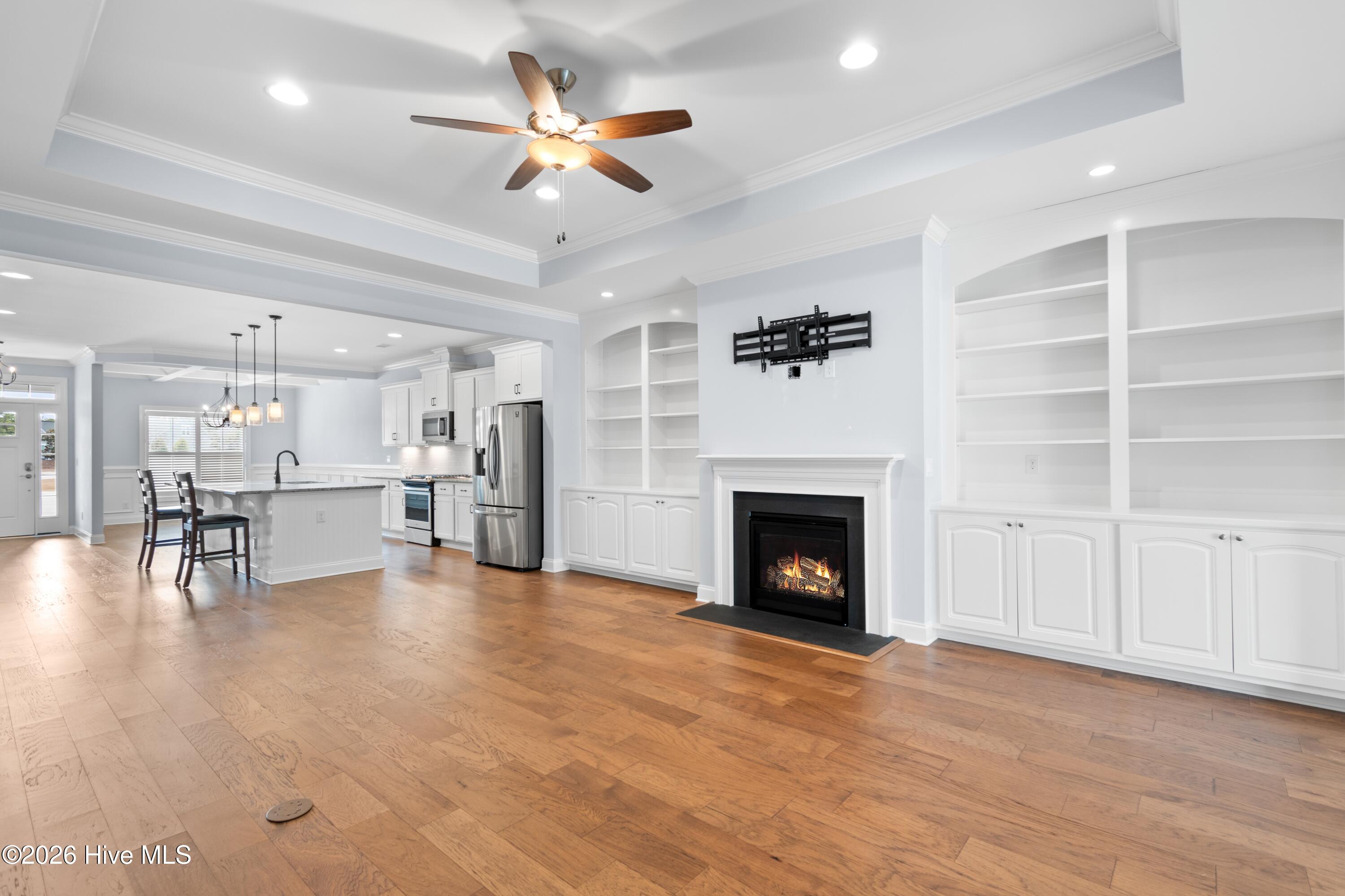 100549158 | Photo 13