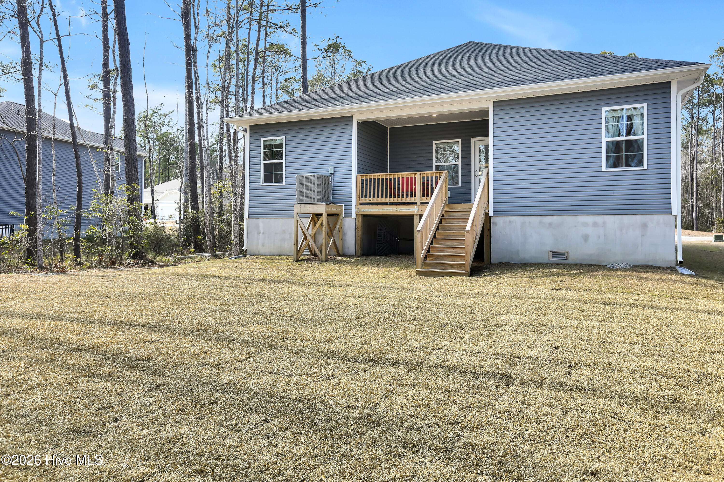 100552855 | Photo 31