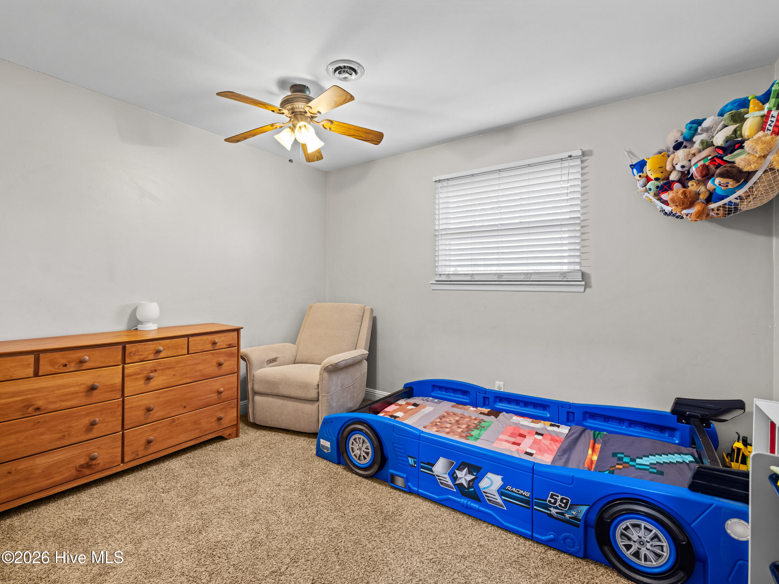 100550841 | Photo 20