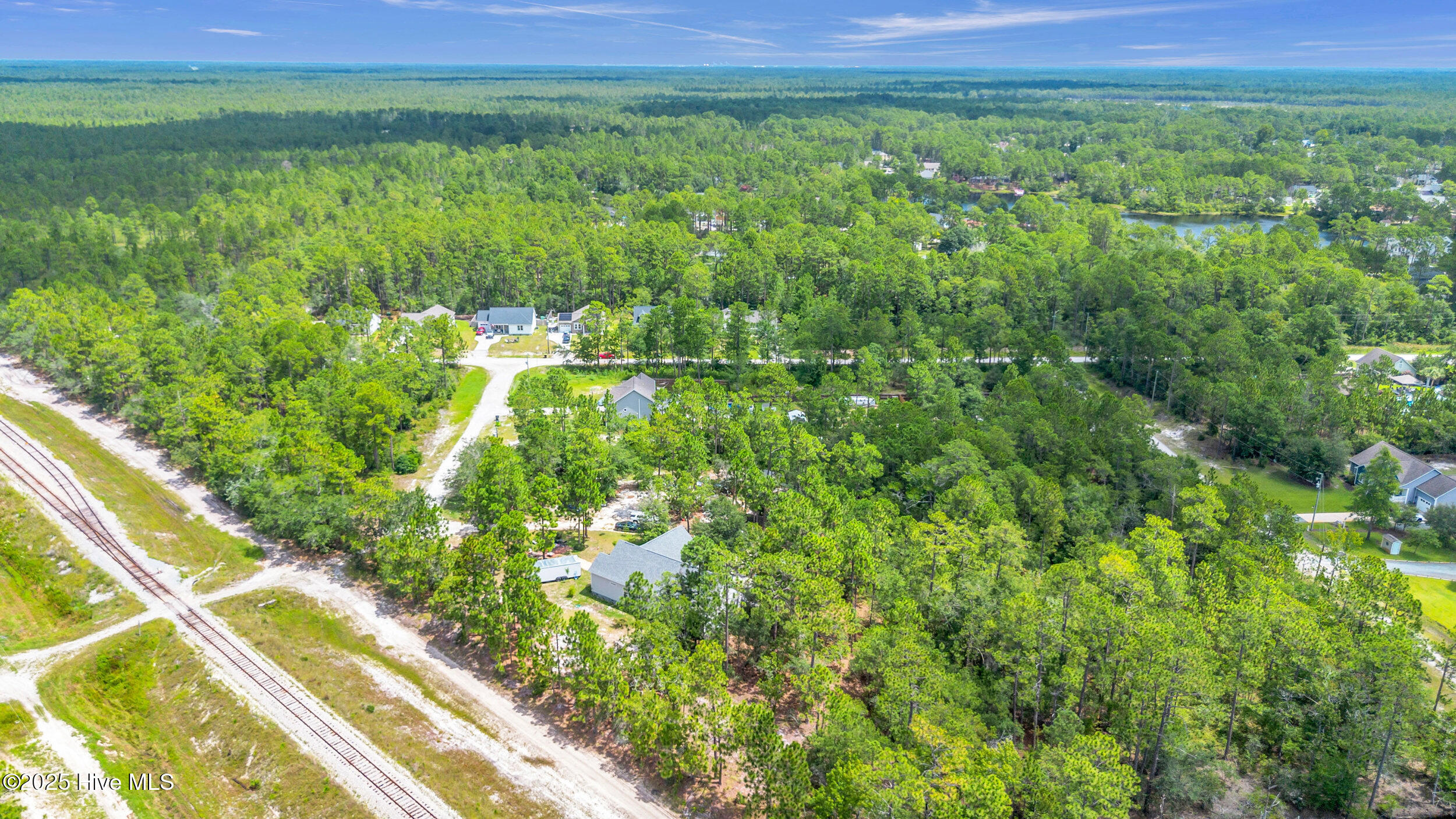 100521196 | Photo 47