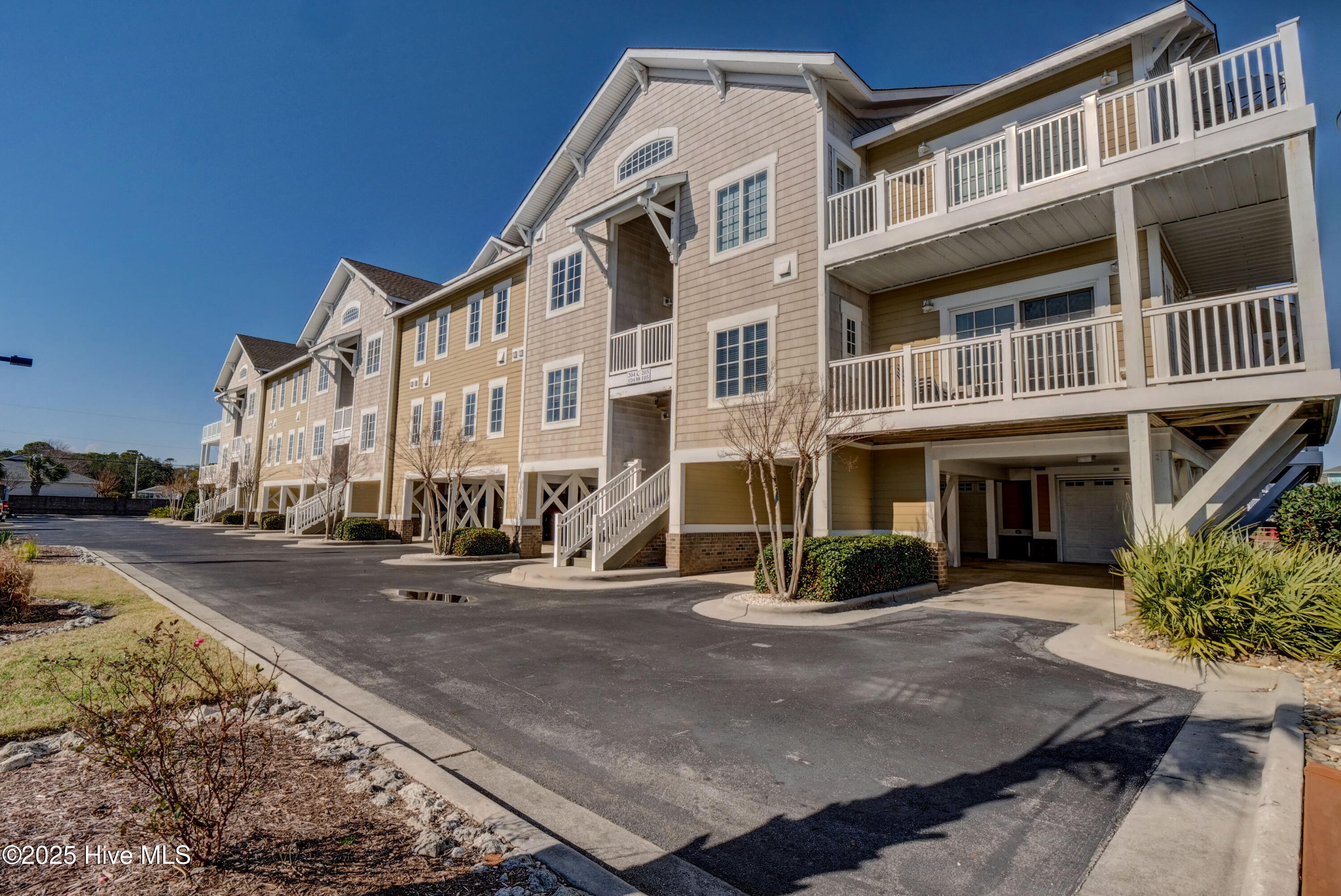 100553275 | Photo 20