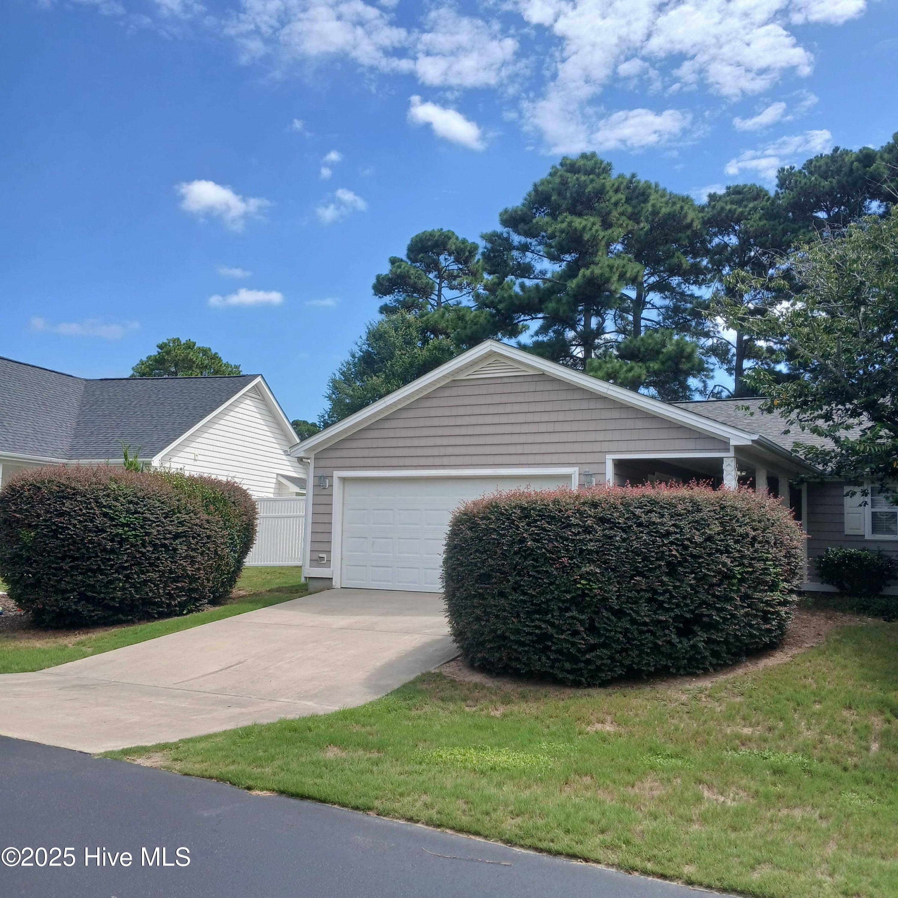 Property at 4999 Glen Cove Drive