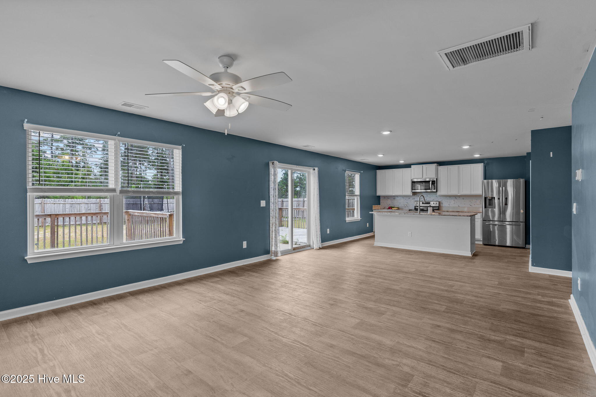 24-web-or-mls-BTS08731