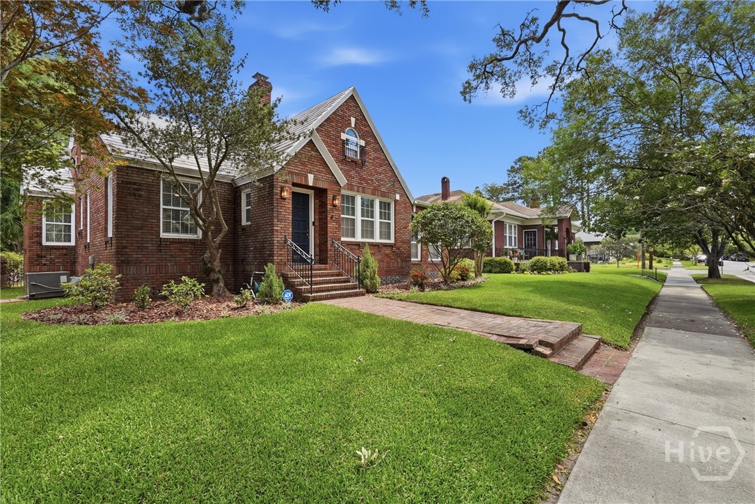 Homes for sale in Savannah, GA | 326 E 53Rd St, Savannah, GA 31405 | MLS# SA356231