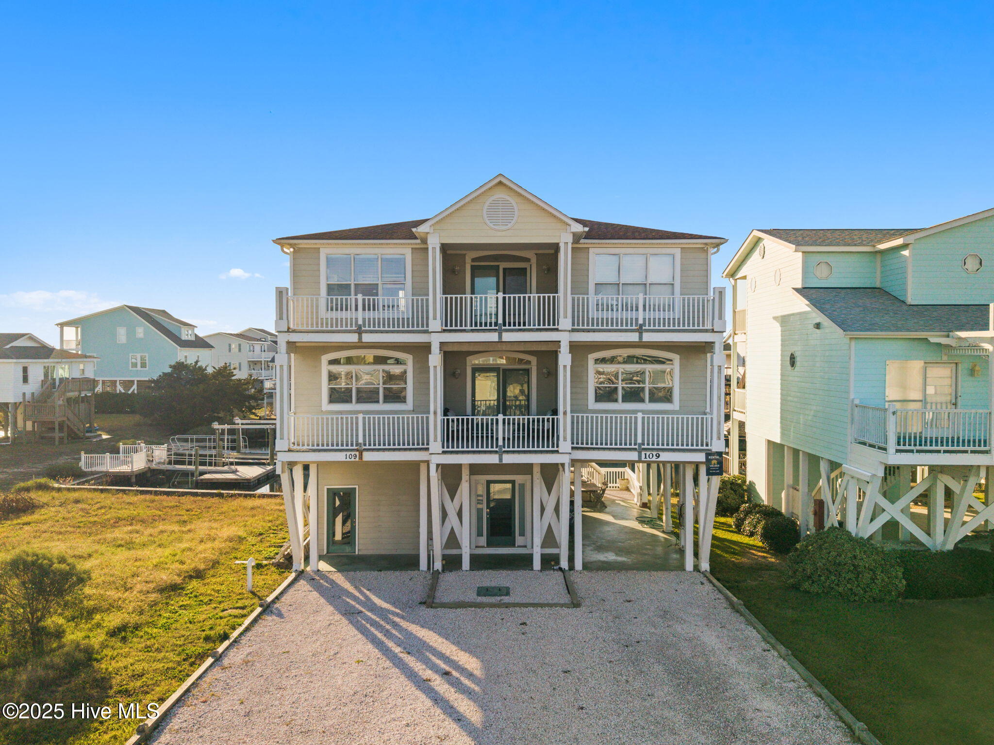 100541460 | Photo 62