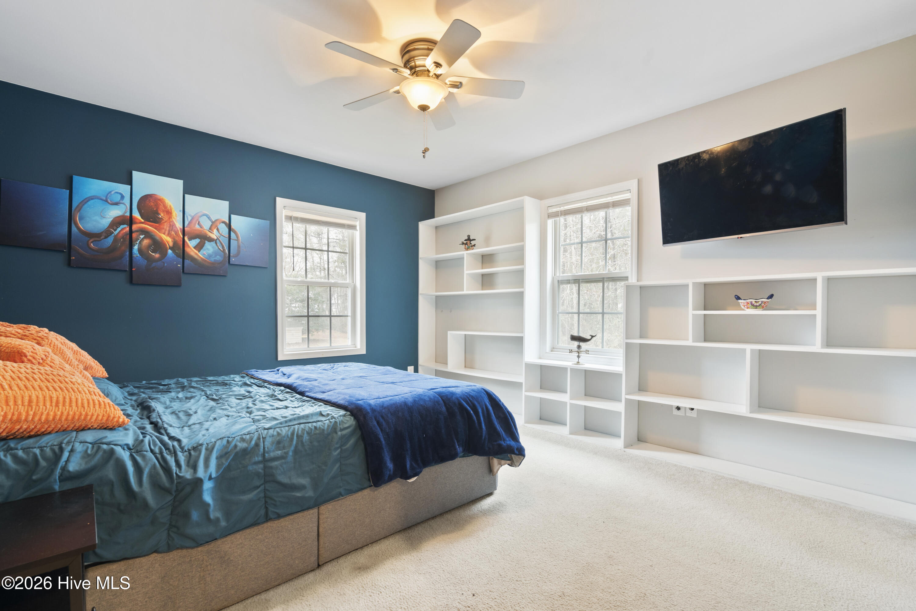 100551762 | Photo 26