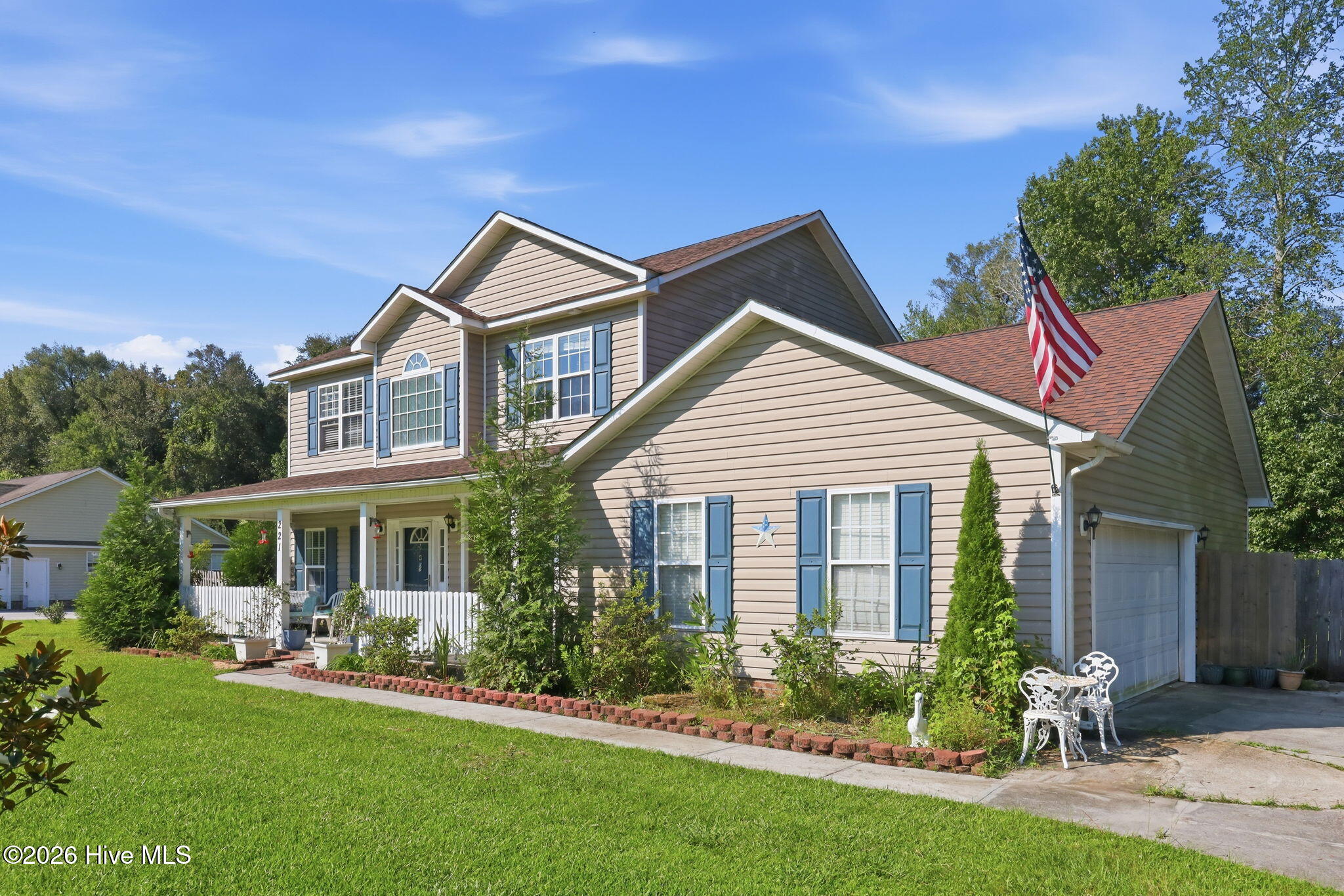 221 Lee Rogers Road,Hubert