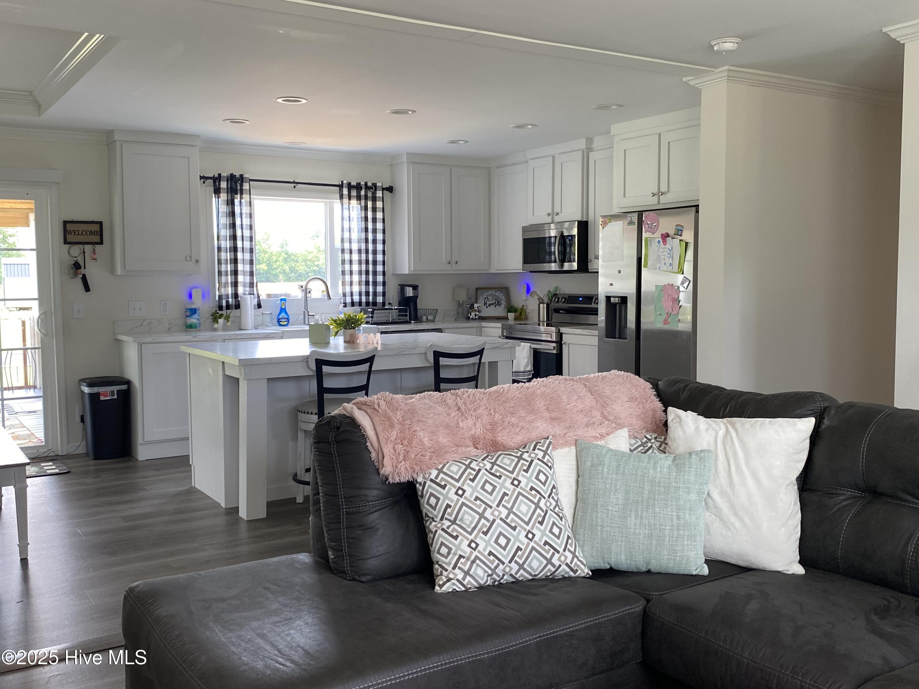 100512379 | Photo 11