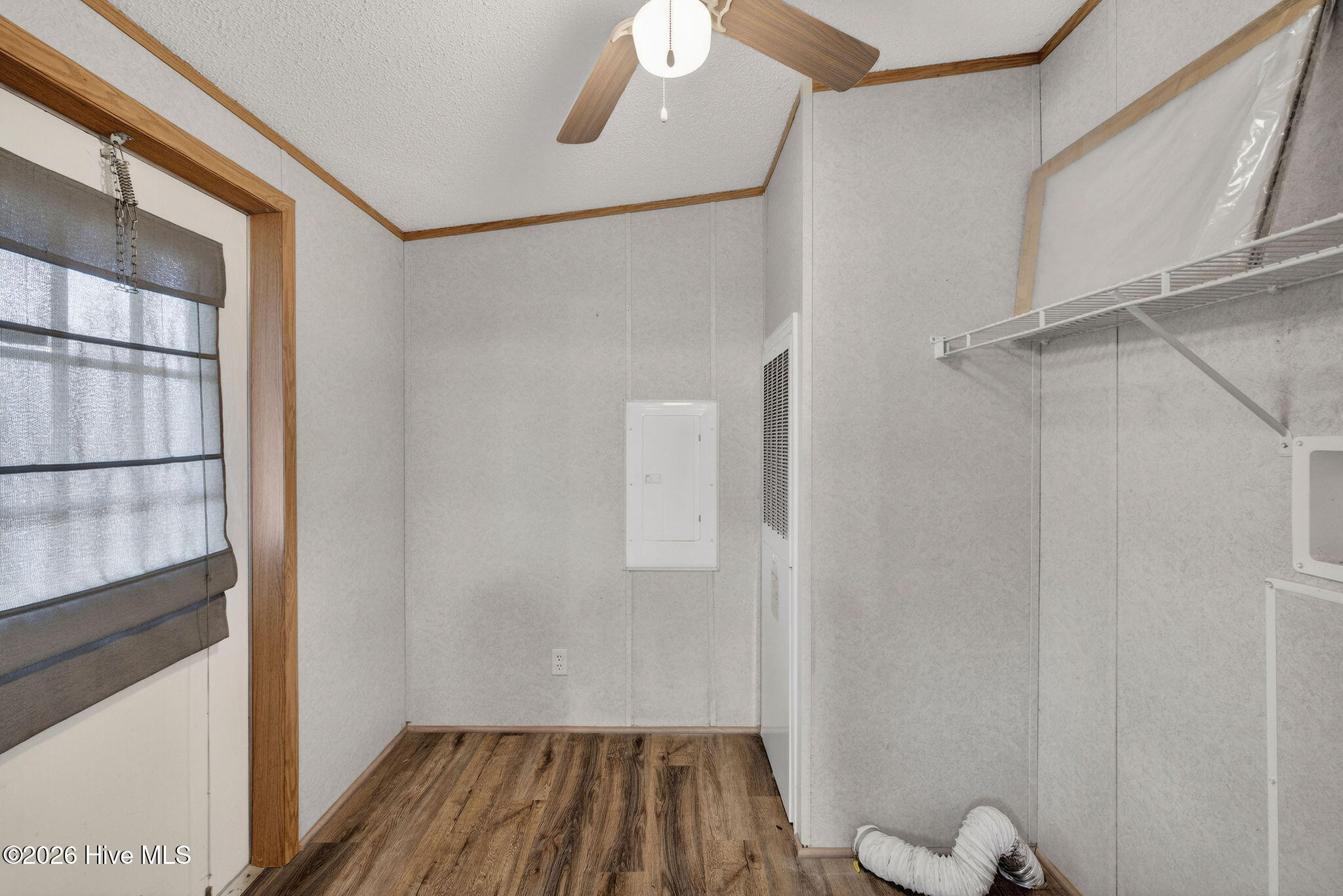 100559923 | Photo 37