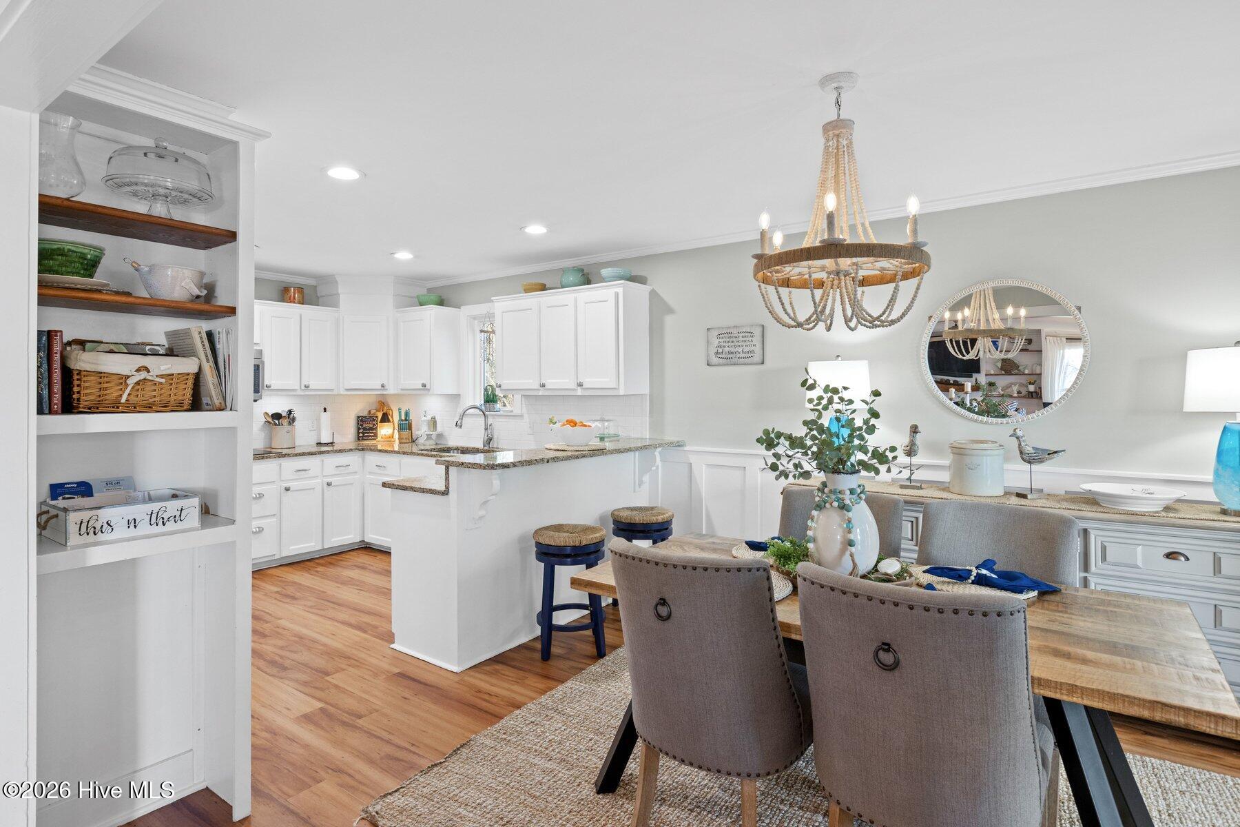 100559463 | Photo 22