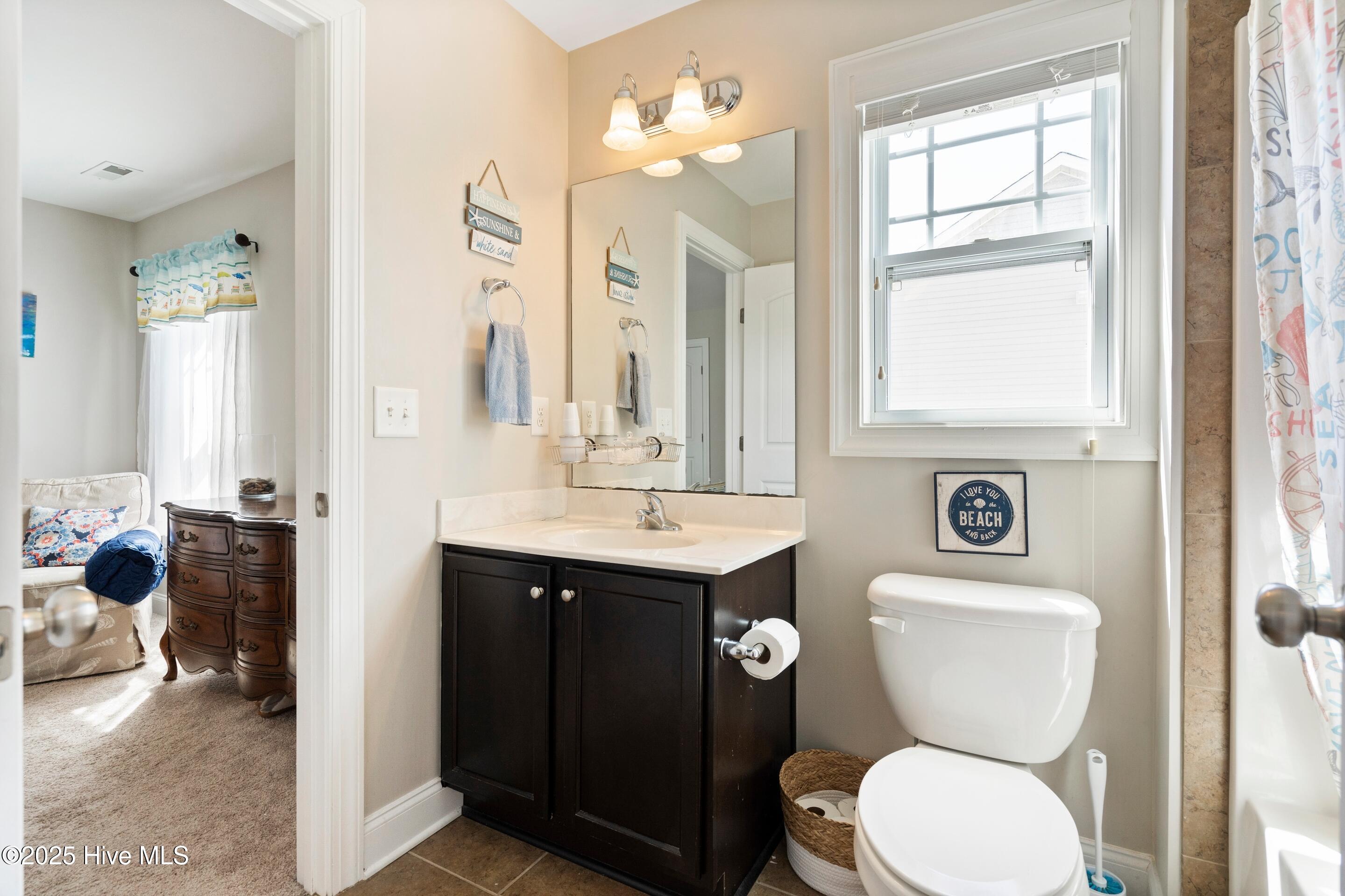 100532495 | Photo 49