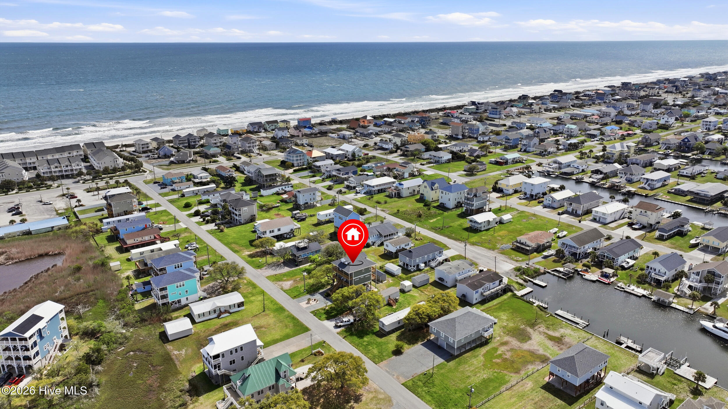 100566113 | Photo 49