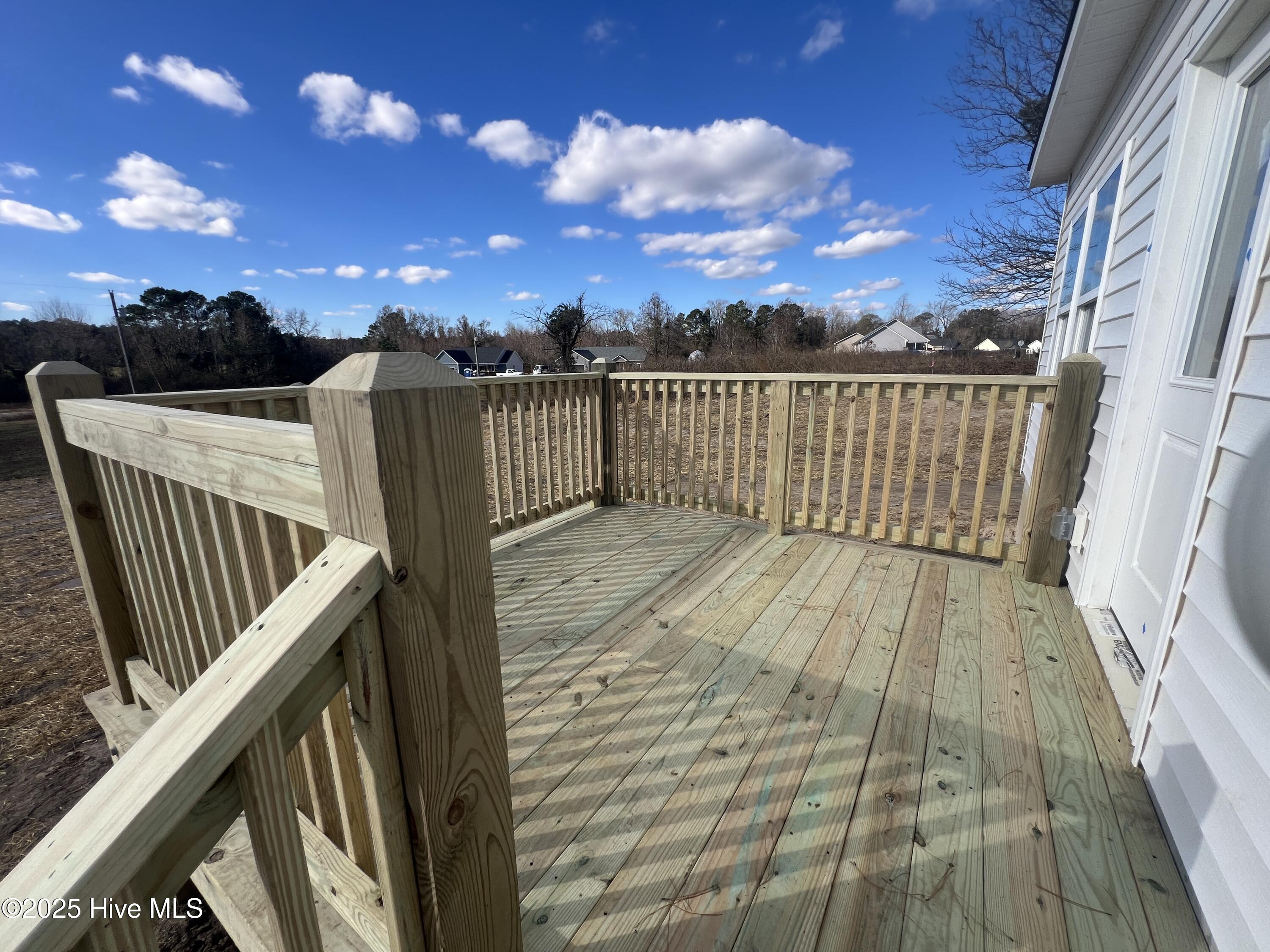 100544966 | Photo 19