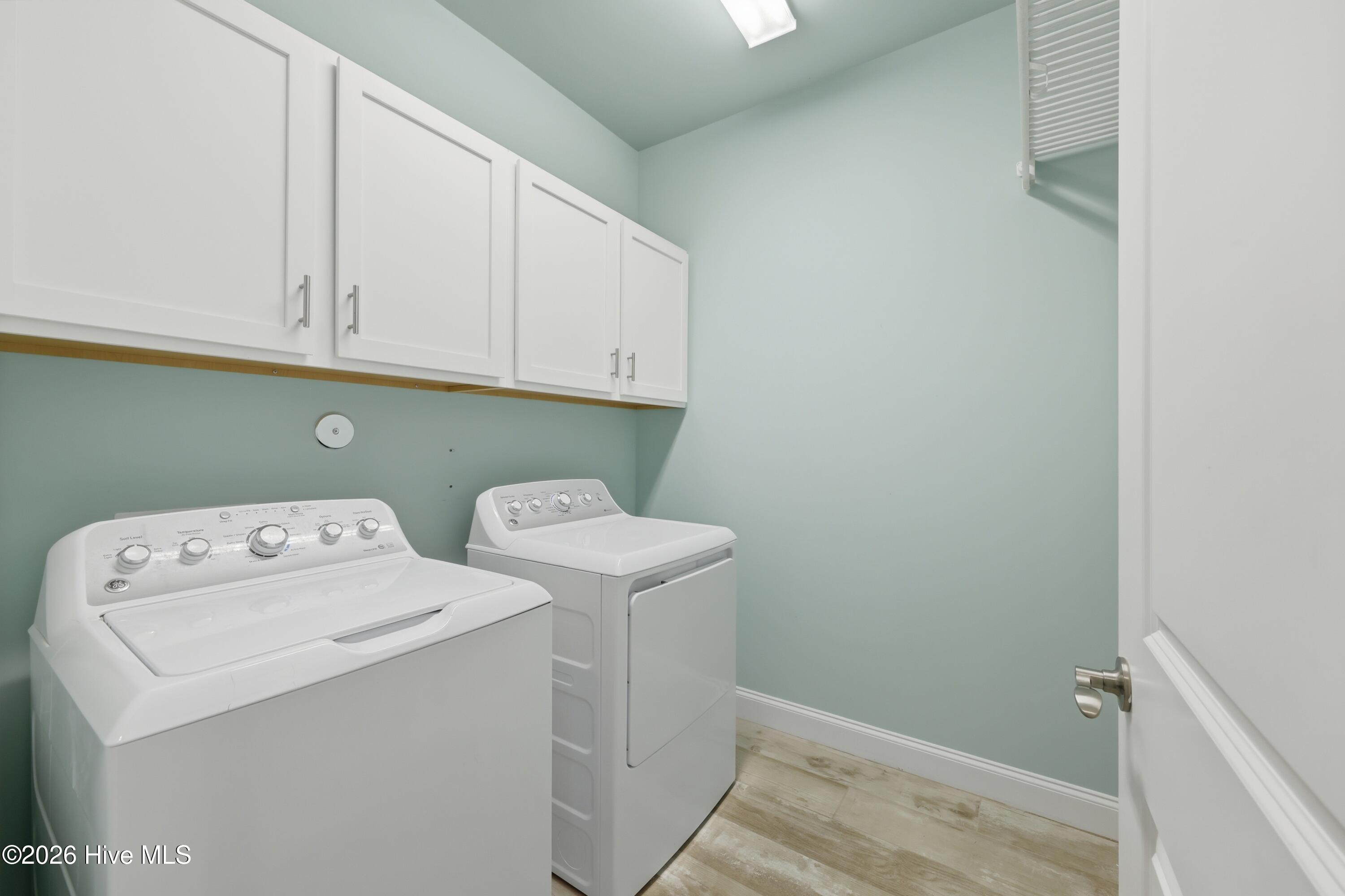 100558541 | Photo 52