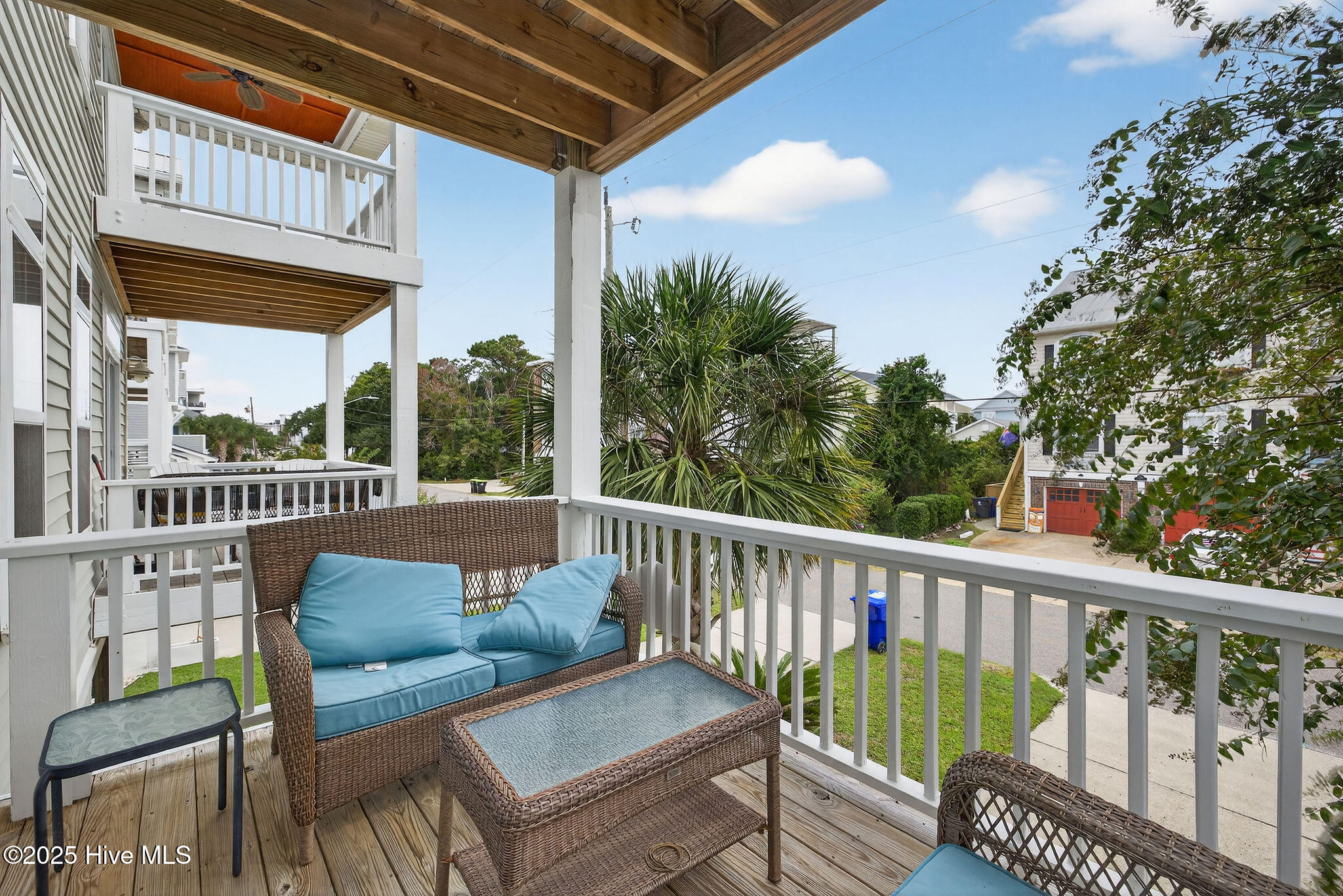 100536023 | Photo 33