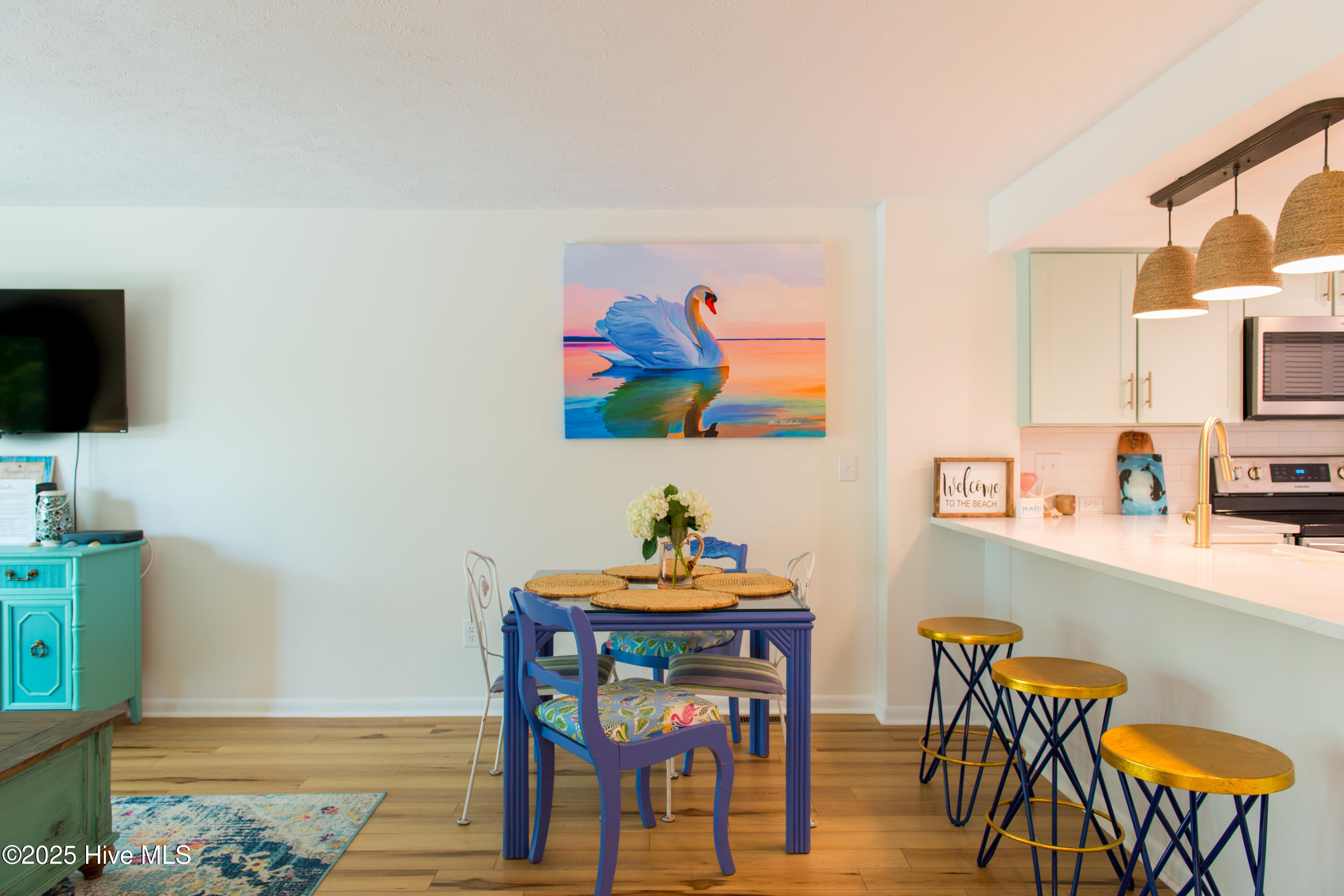 100556360 | Photo 37