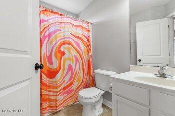 100553864 | Photo 15