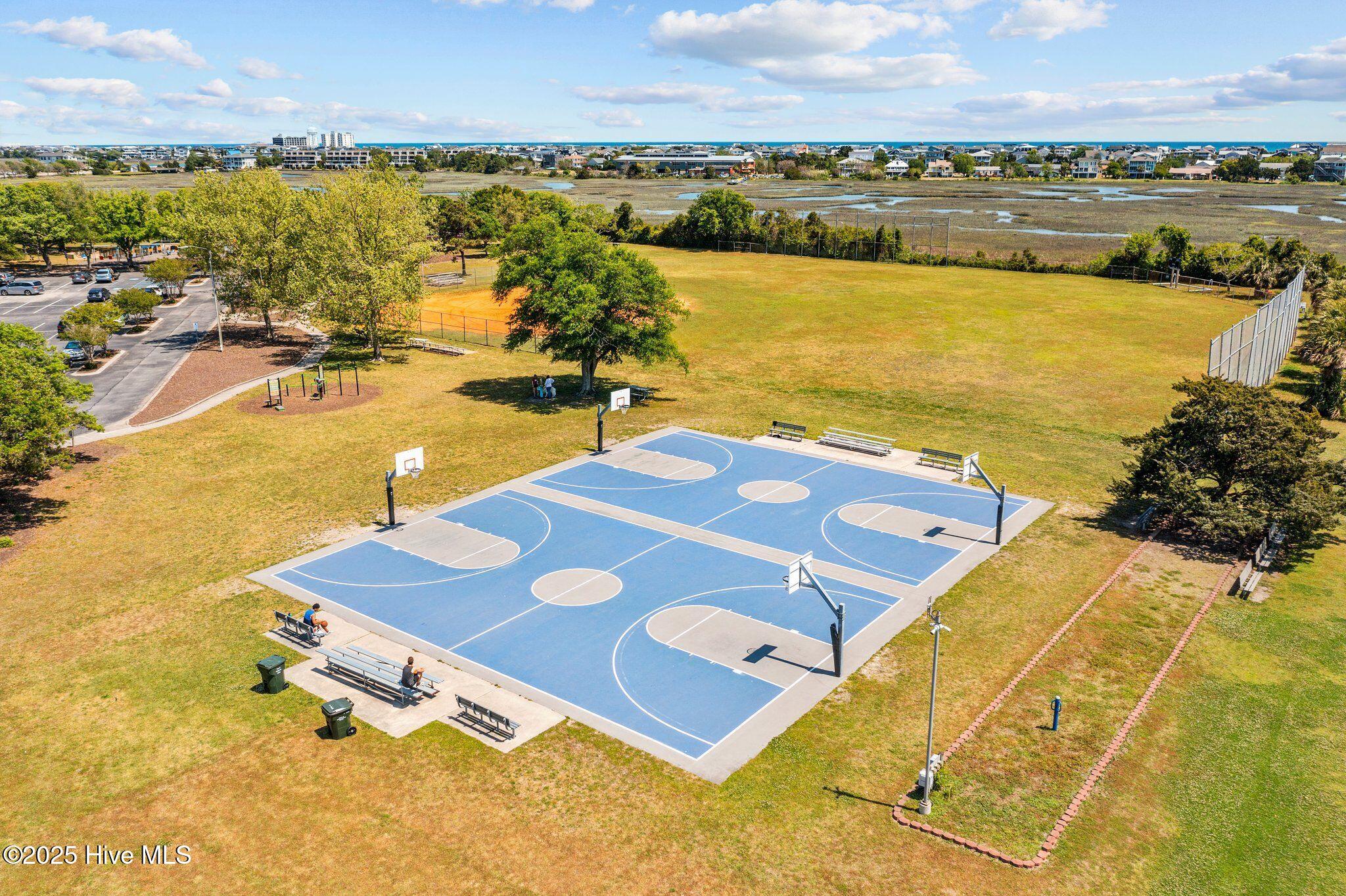 100523395 | Photo 15