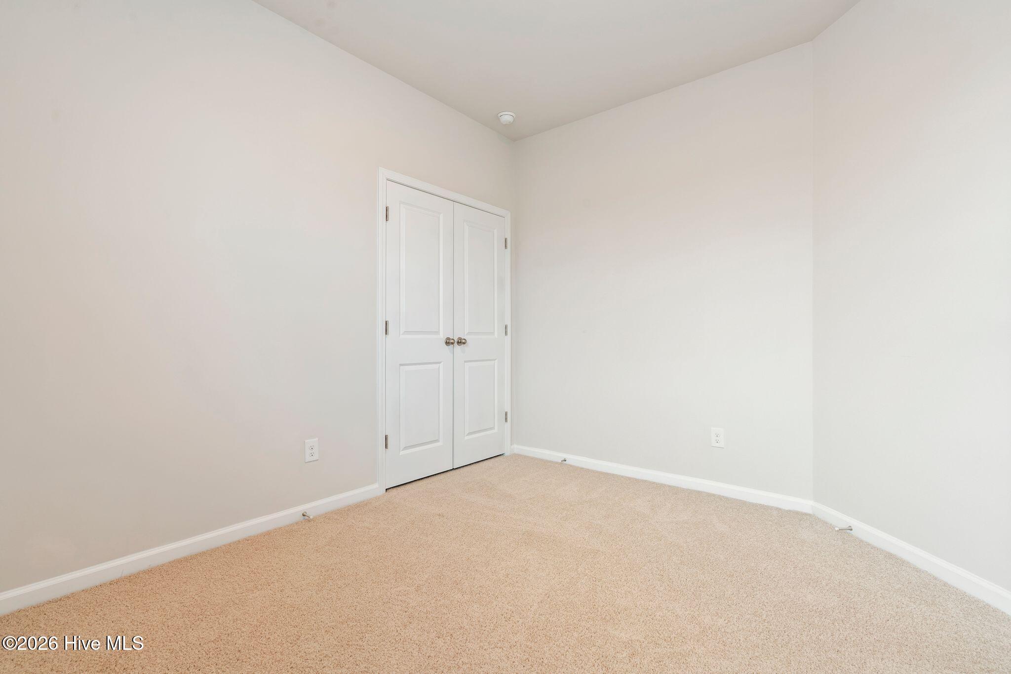 100553516 | Photo 26