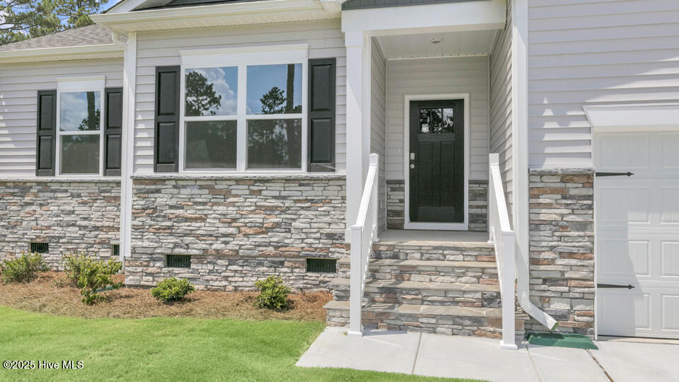 Homes for sale in West End, NC | 3120 Platinum Cir, West End, NC 27376 | MLS# 100494866