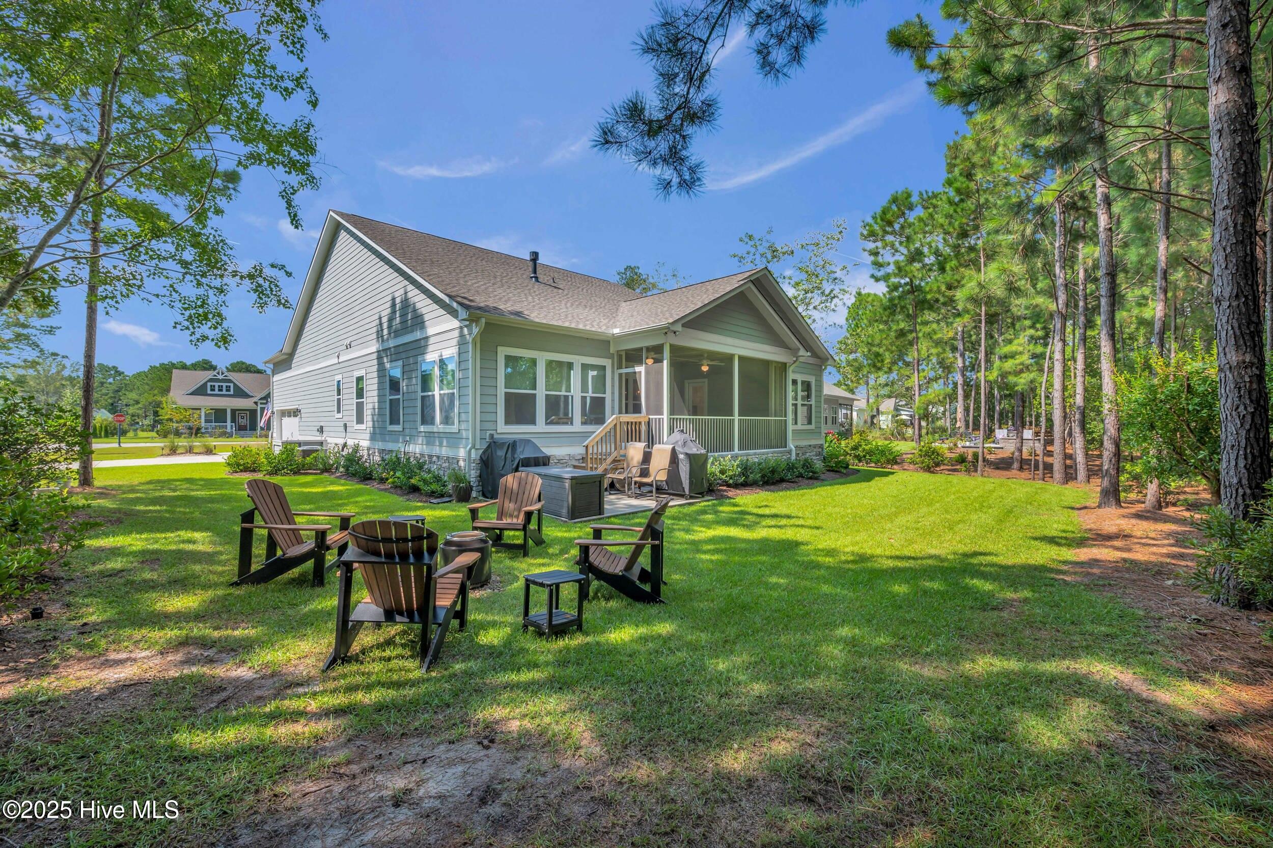 100527570 | Photo 30