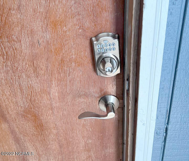 100556015 | Photo 19