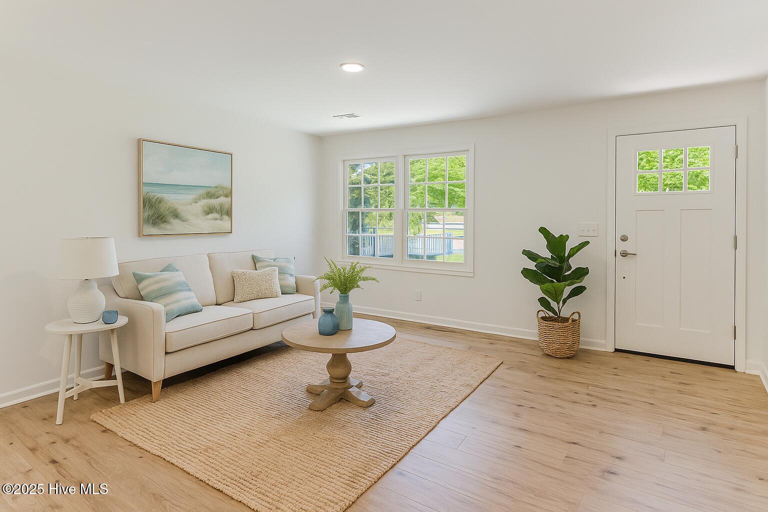 100509381 | Photo 10