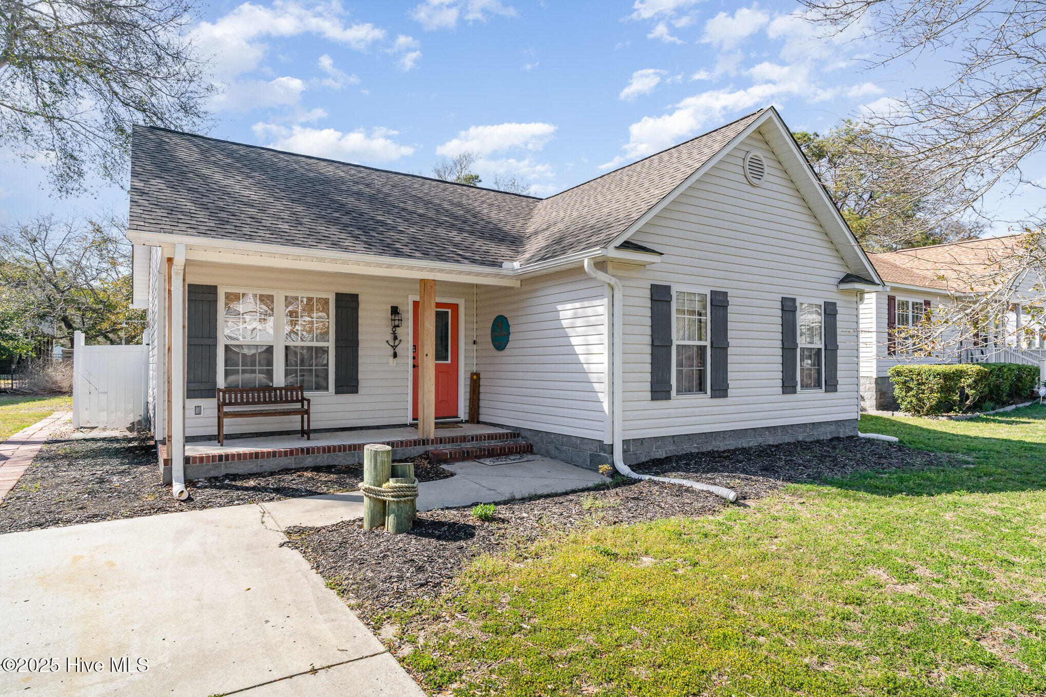 100497000 | Photo 36