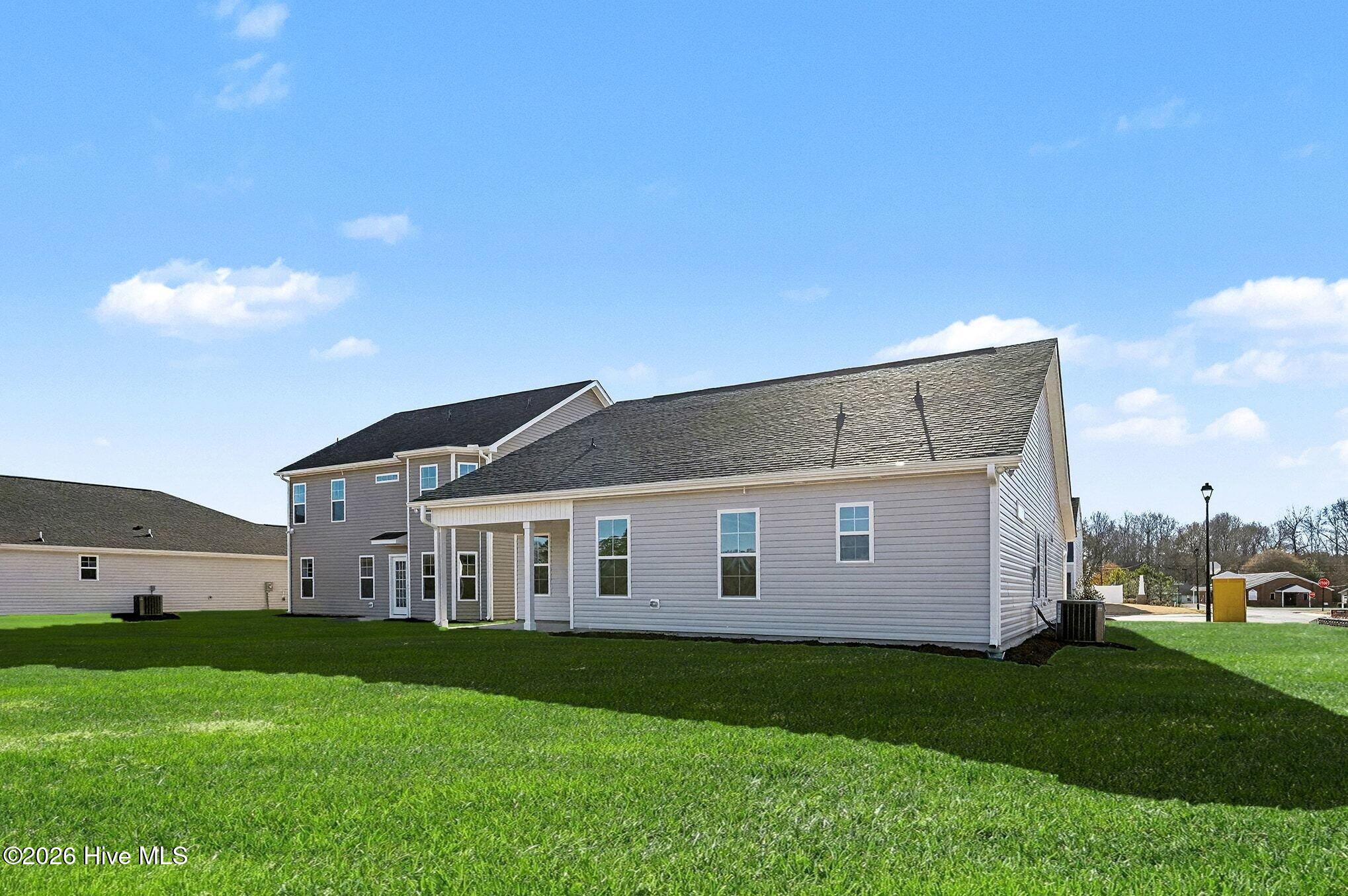 13 E Emily Gardens Drive, Selma, NC, 27576