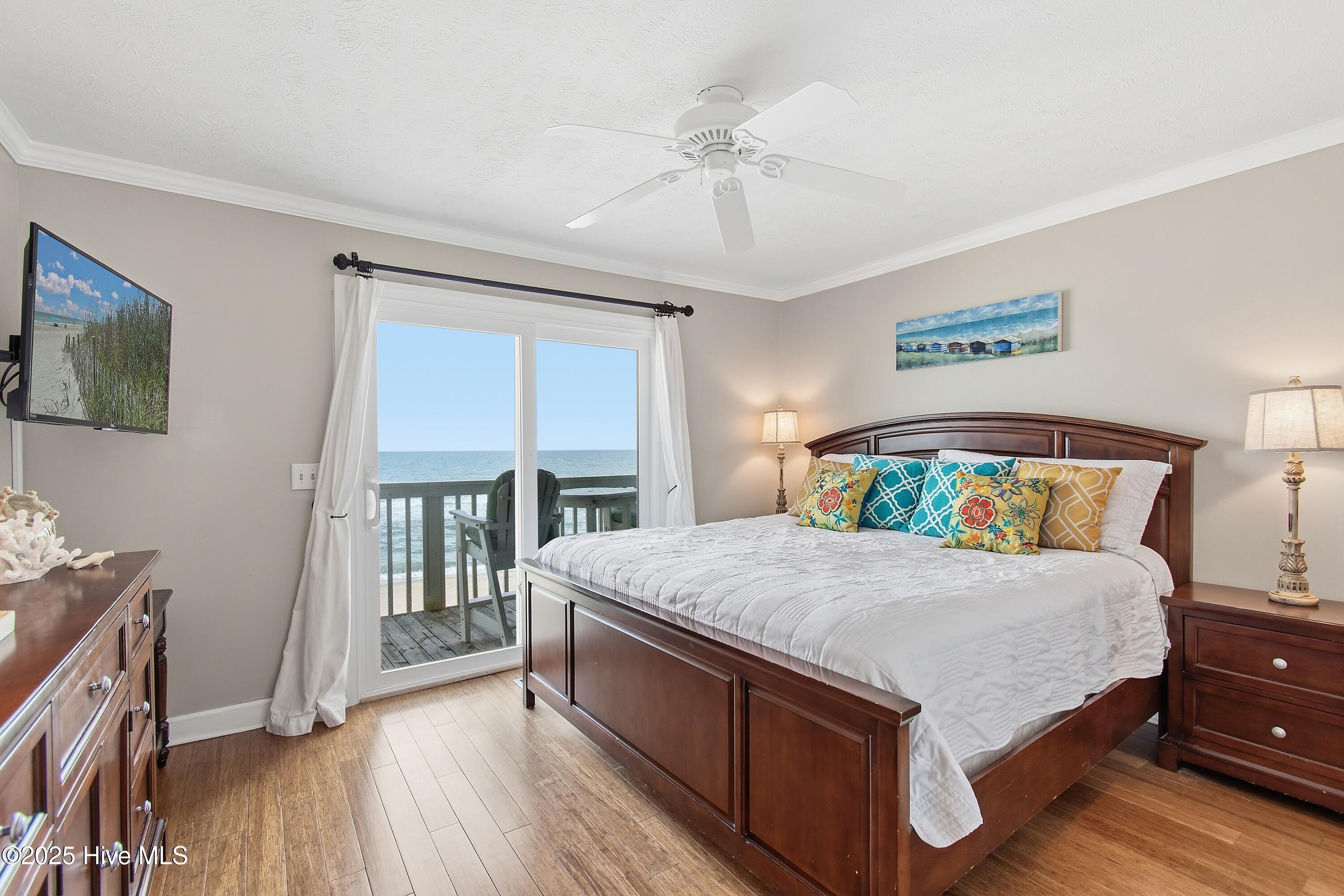 100544302 | Photo 27