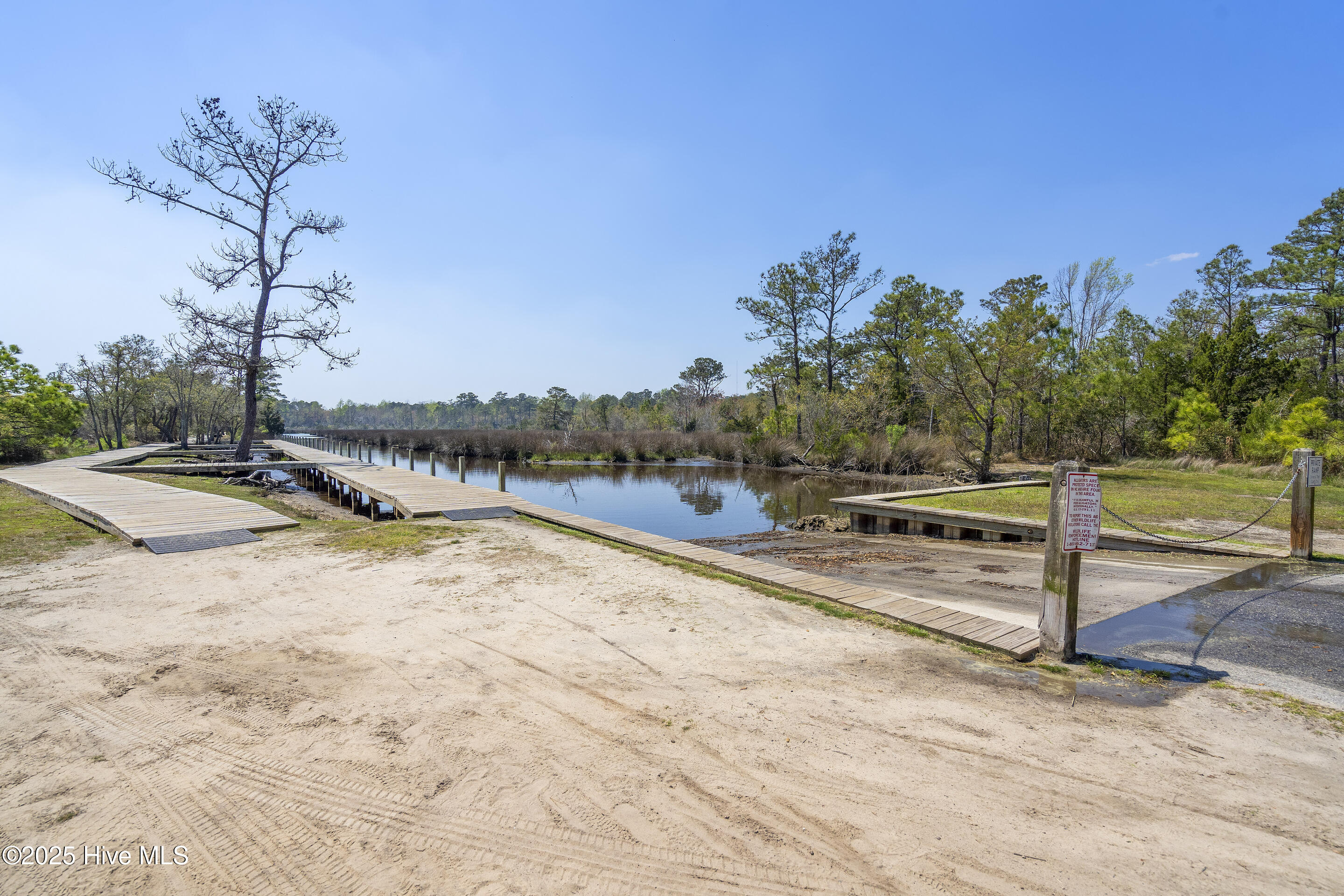 100506329 | Photo 56