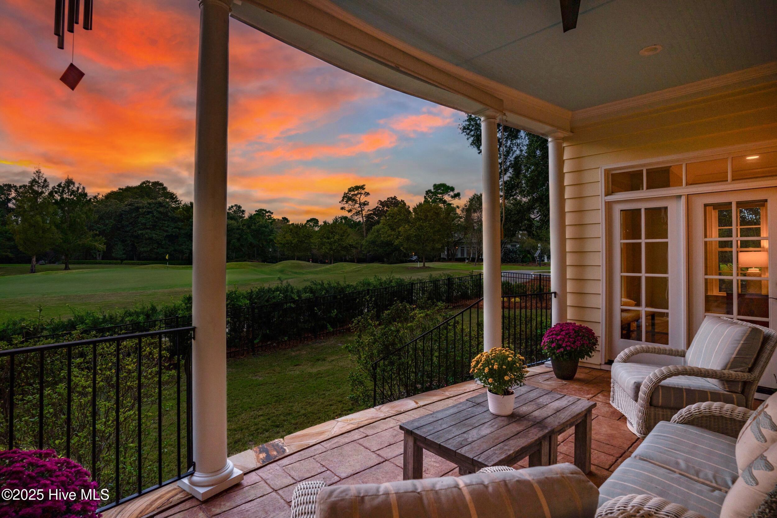 100536582 | Photo 42