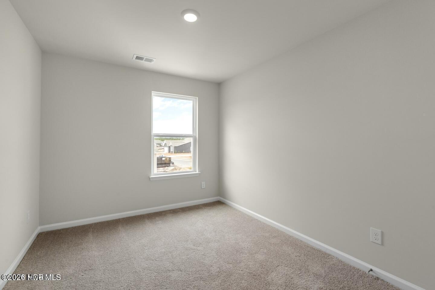 100551369 | Photo 15