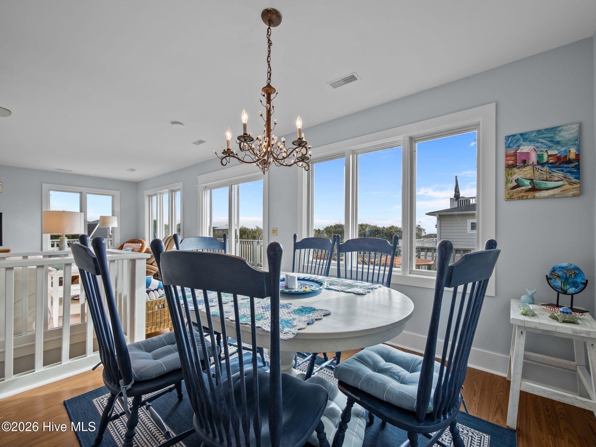 100547996 | Photo 13