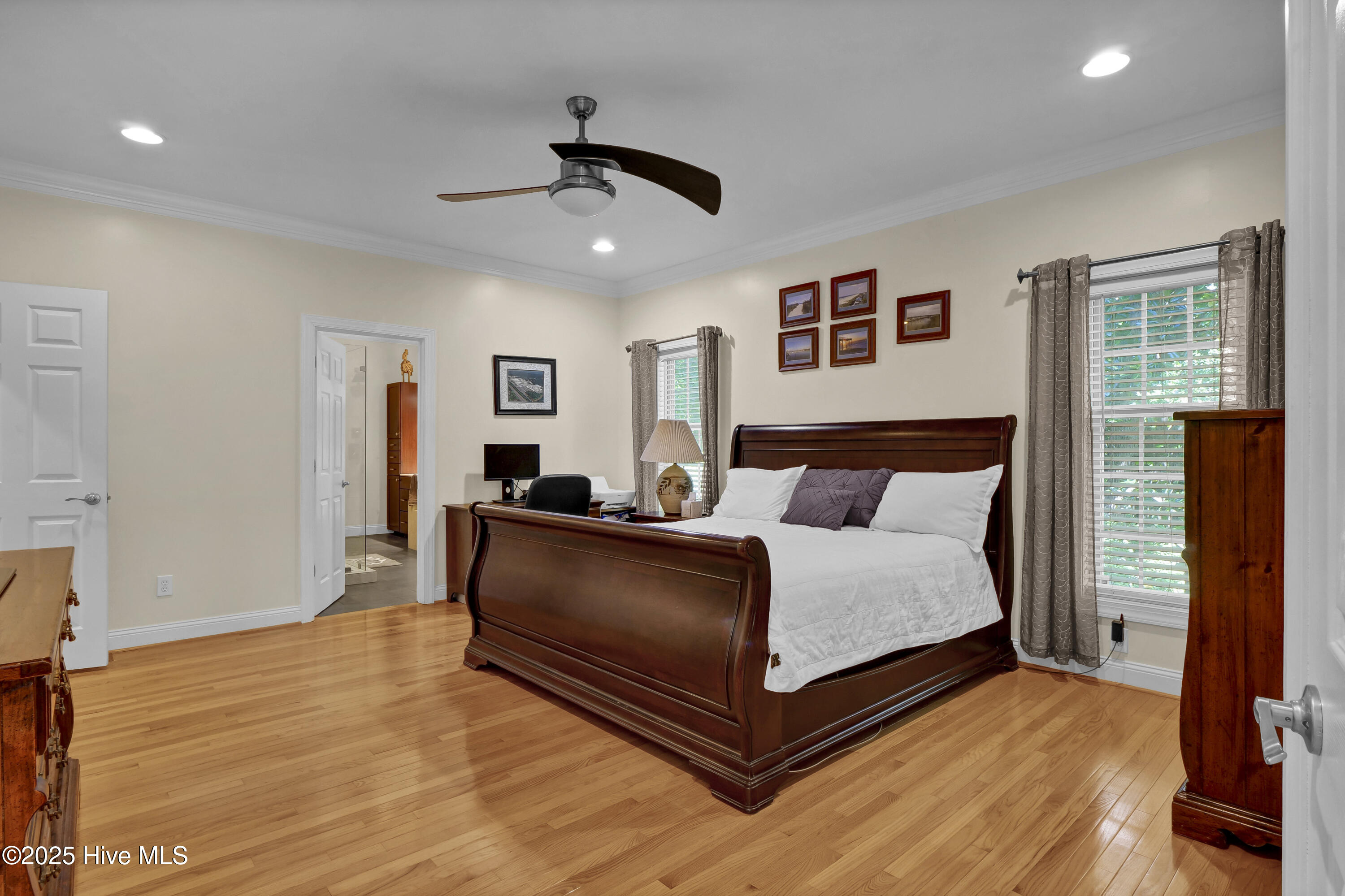 100539062 | Photo 29