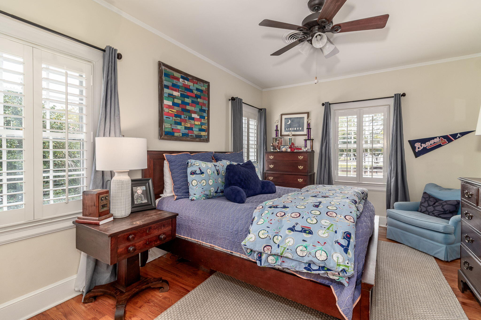 54-web-or-mls-2421 WALTON WAY ©--35