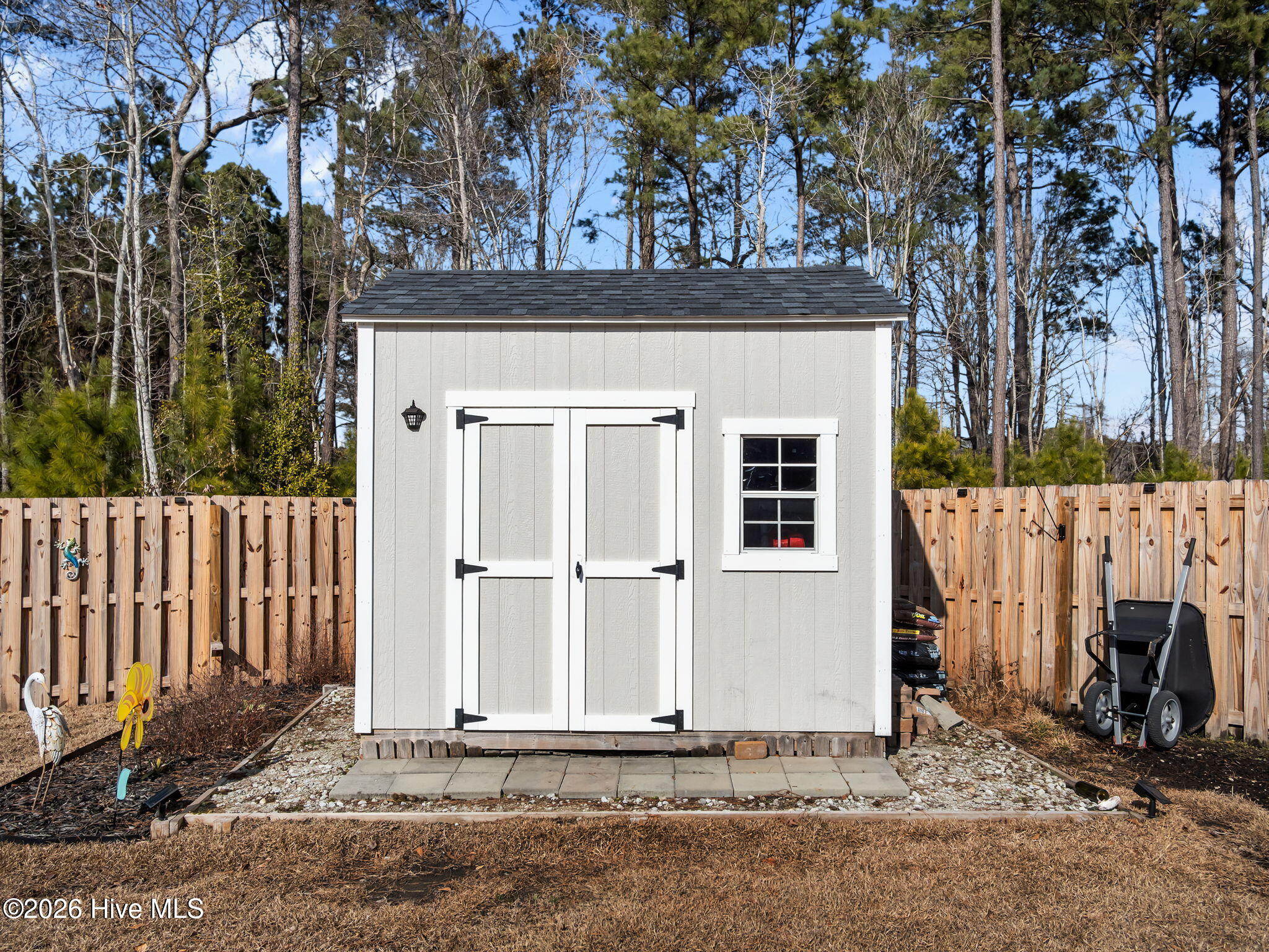 100554631 | Photo 45